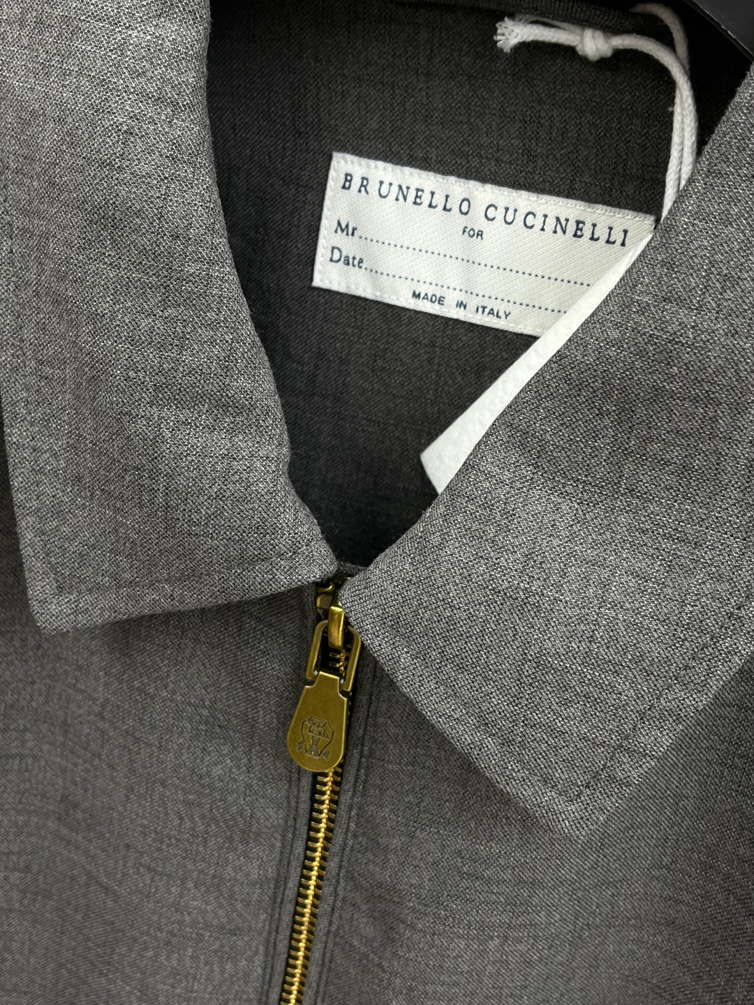 早春款 Loro Piana 🔥🔥早春轻奢棉麻系列，最新时尚翻领夹克外套.简约不单一，处处细节显工艺足够