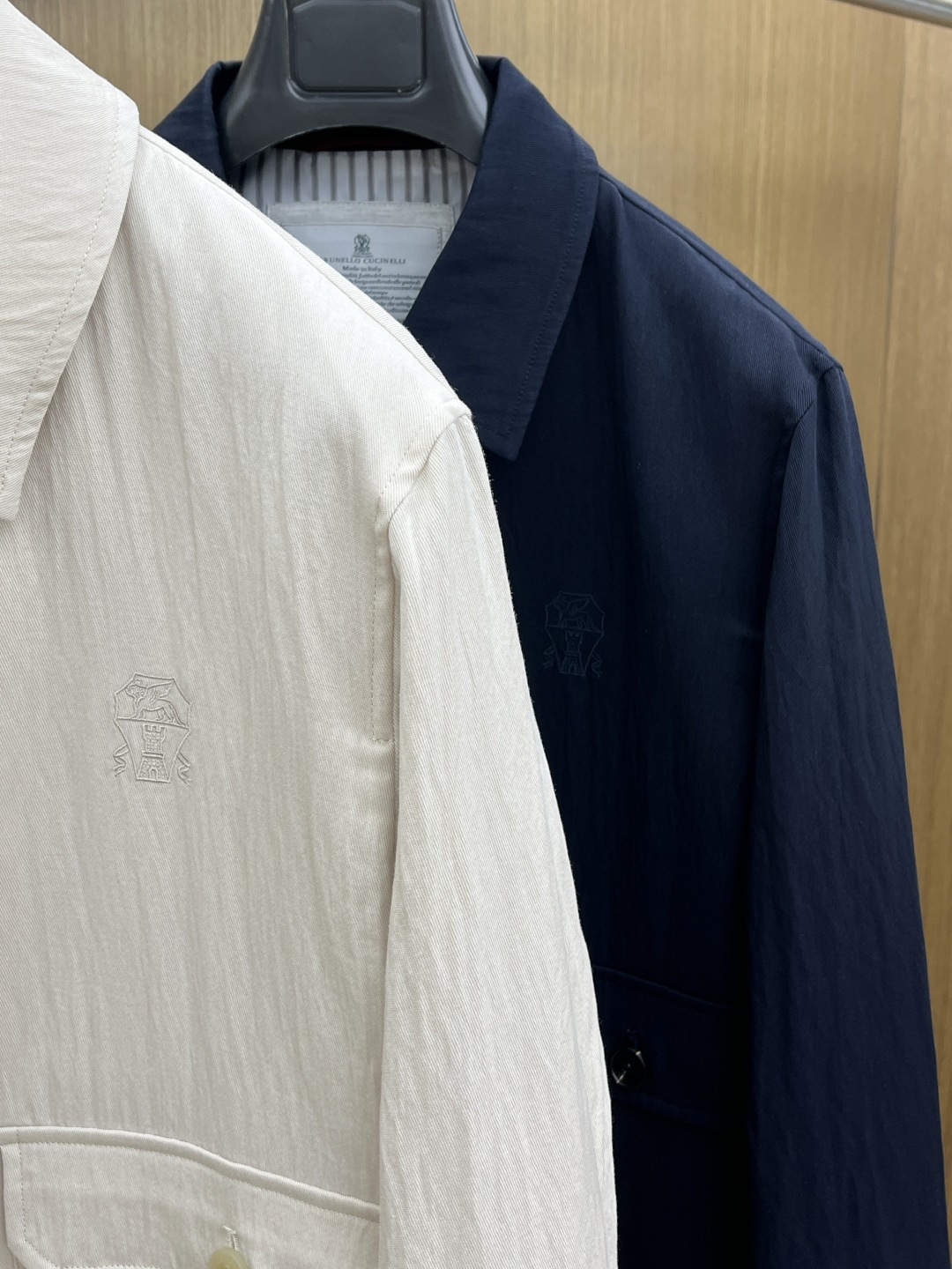 早春款 BC 🔥🔥早春棉麻轻奢系列，最新时尚翻领夹克外套.处处细节显工艺足够的高级 结构性剪裁的设计改变