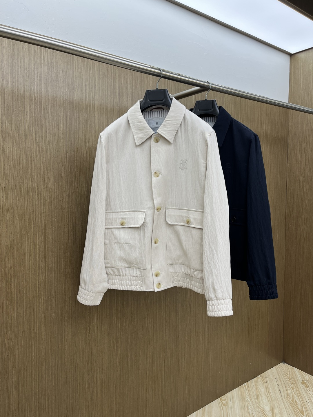 早春款 BC 🔥🔥早春棉麻轻奢系列，最新时尚翻领夹克外套.处处细节显工艺足够的高级 结构性剪裁的设计改变