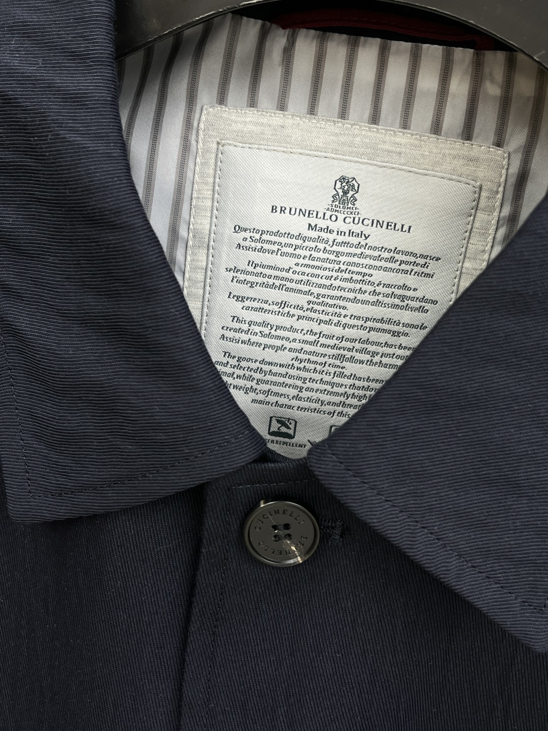 早春款 BC 🔥🔥早春棉麻轻奢系列，最新时尚翻领夹克外套.处处细节显工艺足够的高级 结构性剪裁的设计改变