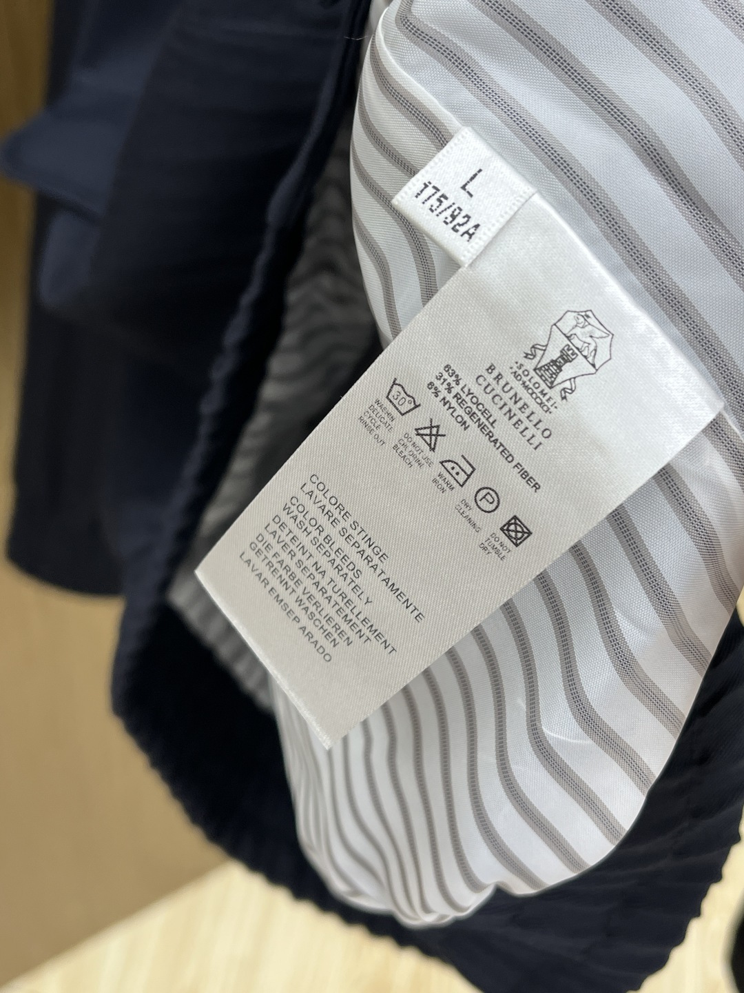 早春款 BC 🔥🔥早春棉麻轻奢系列，最新时尚翻领夹克外套.处处细节显工艺足够的高级 结构性剪裁的设计改变