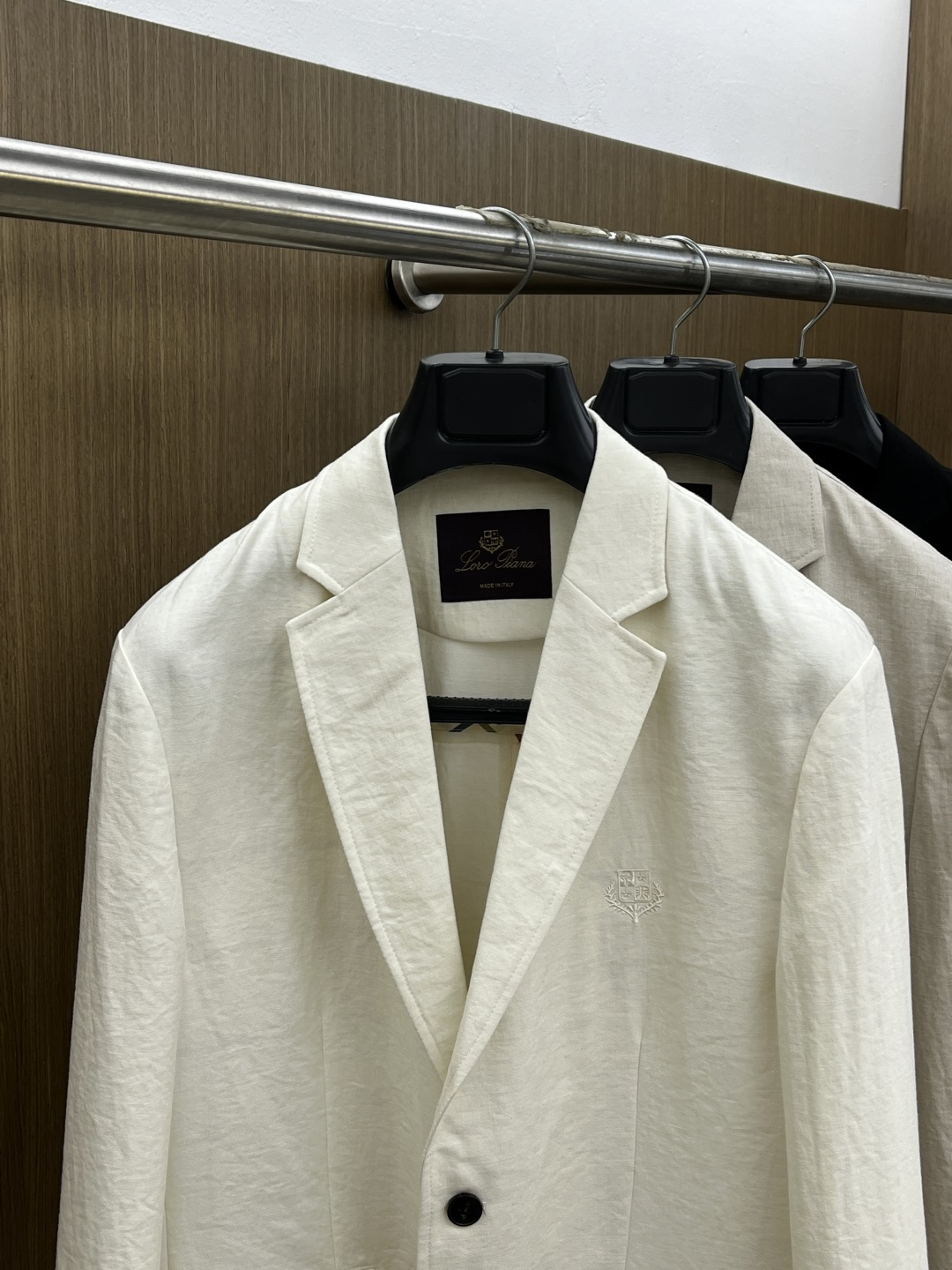早春款 Loro Piana 🔥🔥早春老钱风棉麻系列，最新时尚男款西装外套.定织定染面料。处处细节显工艺