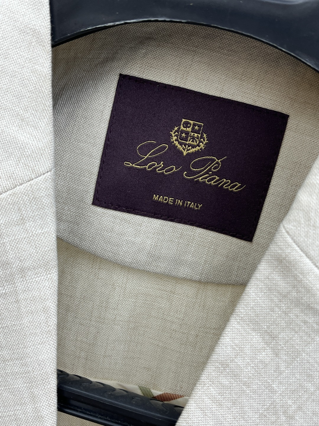 早春款 Loro Piana 🔥🔥早春老钱风棉麻系列，最新时尚男款西装外套.定织定染面料。处处细节显工艺