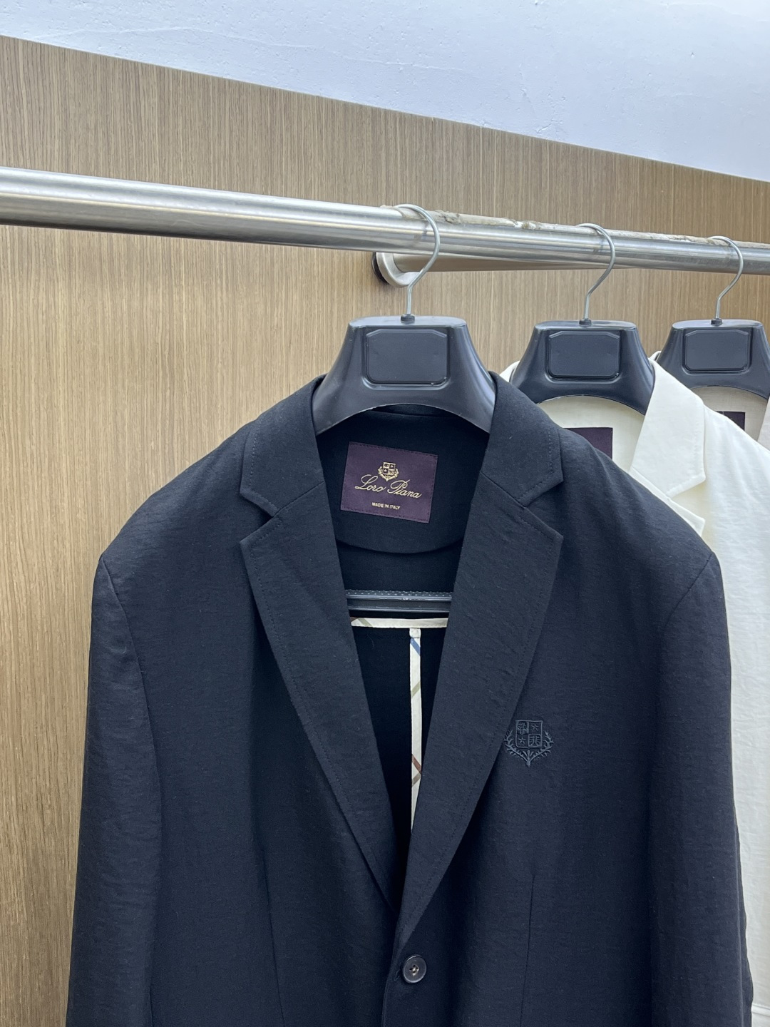 早春款 Loro Piana 🔥🔥早春老钱风棉麻系列，最新时尚男款西装外套.定织定染面料。处处细节显工艺