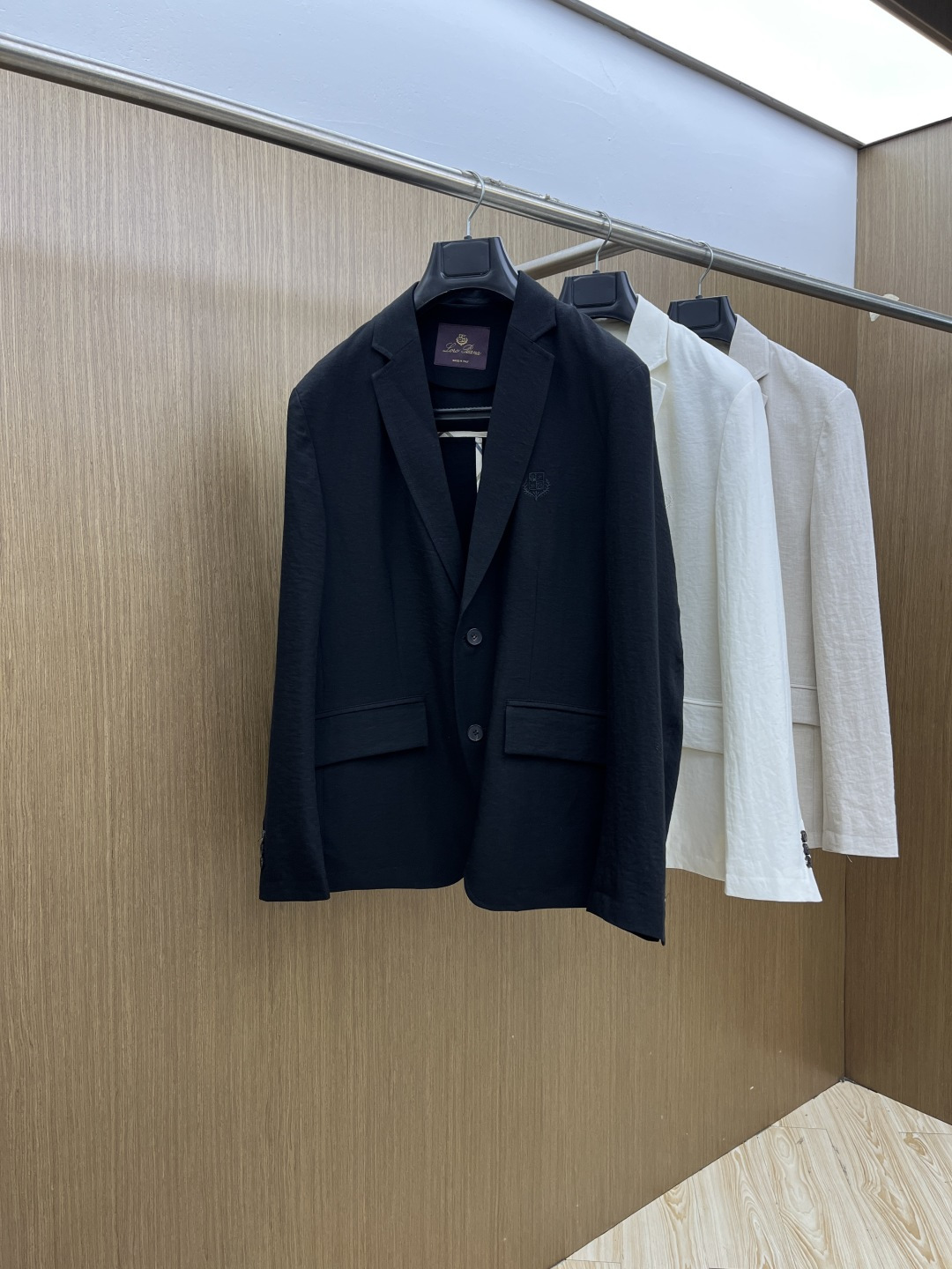 早春款 Loro Piana 🔥🔥早春老钱风棉麻系列，最新时尚男款西装外套.定织定染面料。处处细节显工艺