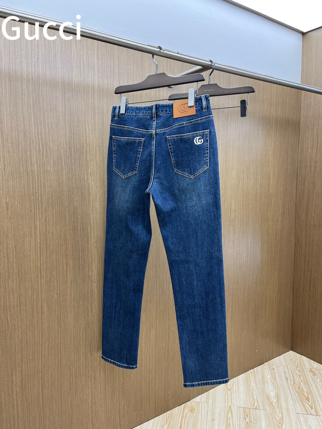 秋冬 Guc 🔥🔥秋冬新品休闲牛仔裤 官网同步发售，裤身工艺设计，进口客供辅料、面料定制，代工厂出品免检