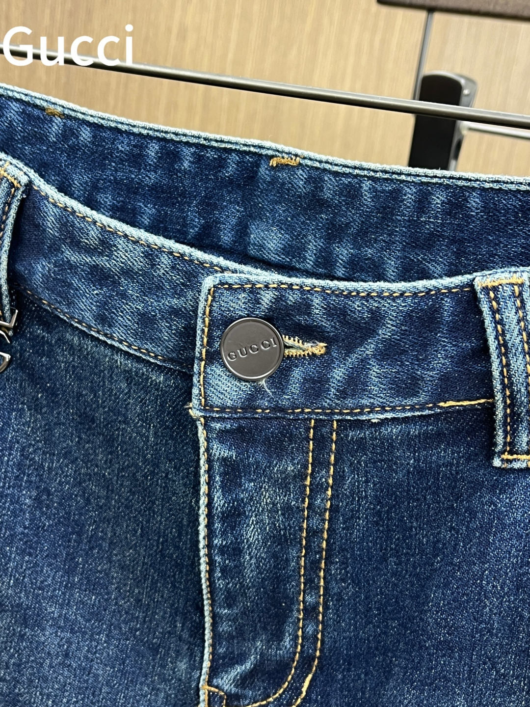 秋冬 Guc 🔥🔥秋冬新品休闲牛仔裤 官网同步发售，裤身工艺设计，进口客供辅料、面料定制，代工厂出品免检