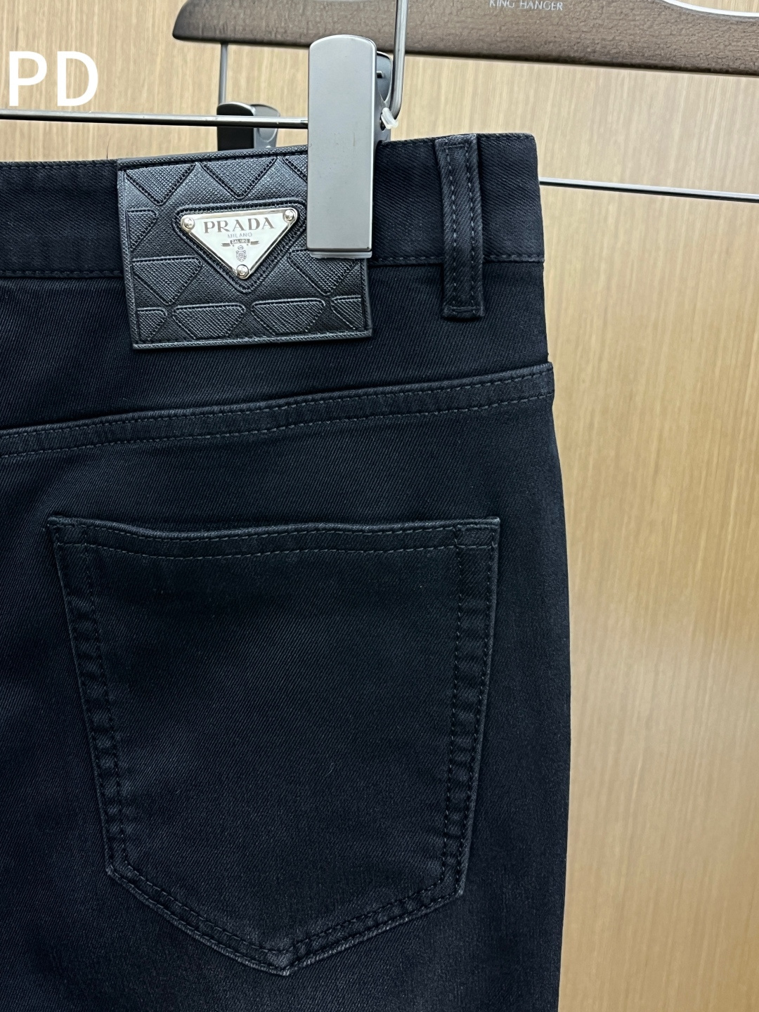 秋冬 PD 🔥🔥秋冬新品休闲牛仔裤 官网同步发售，裤身工艺设计，进口客供辅料、面料定制，代工厂出品免检！