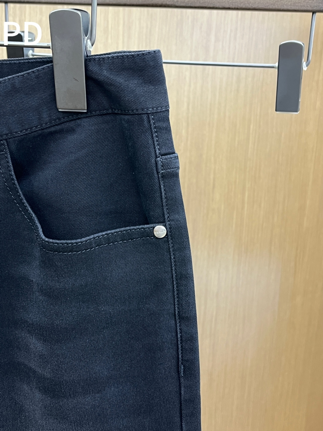 秋冬 PD 🔥🔥秋冬新品休闲牛仔裤 官网同步发售，裤身工艺设计，进口客供辅料、面料定制，代工厂出品免检！