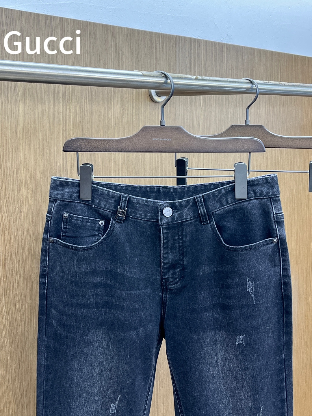 秋冬 Guc 🔥🔥秋冬新品休闲牛仔裤 官网同步发售，裤身工艺设计，进口客供辅料、面料定制，代工厂出品免检
