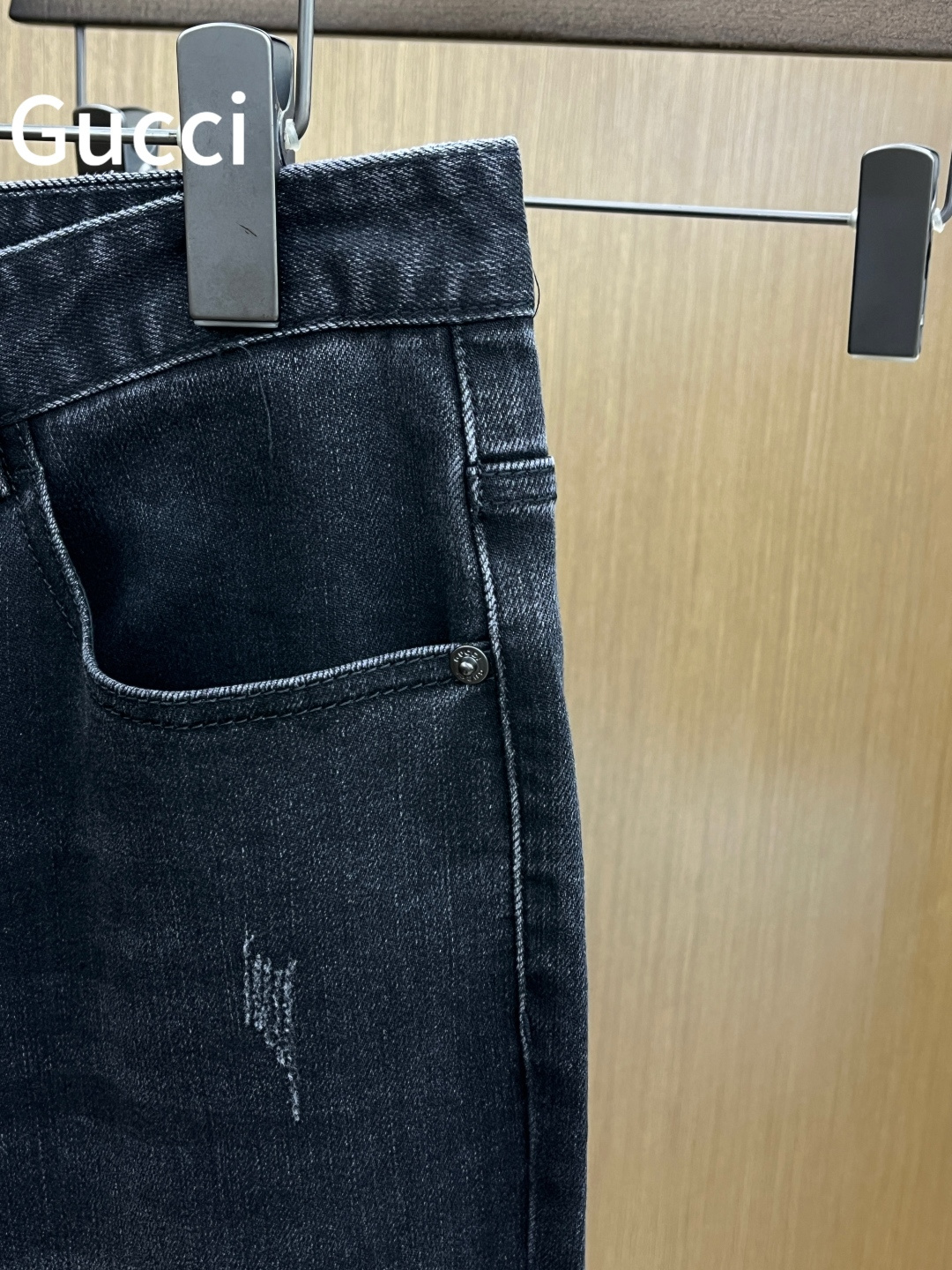 秋冬 Guc 🔥🔥秋冬新品休闲牛仔裤 官网同步发售，裤身工艺设计，进口客供辅料、面料定制，代工厂出品免检