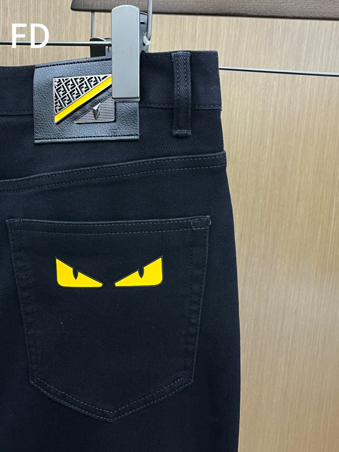 秋冬 FD 🔥🔥秋冬新品休闲牛仔裤 官网同步发售，裤身工艺设计，进口客供辅料、面料定制，代工厂出品免检！