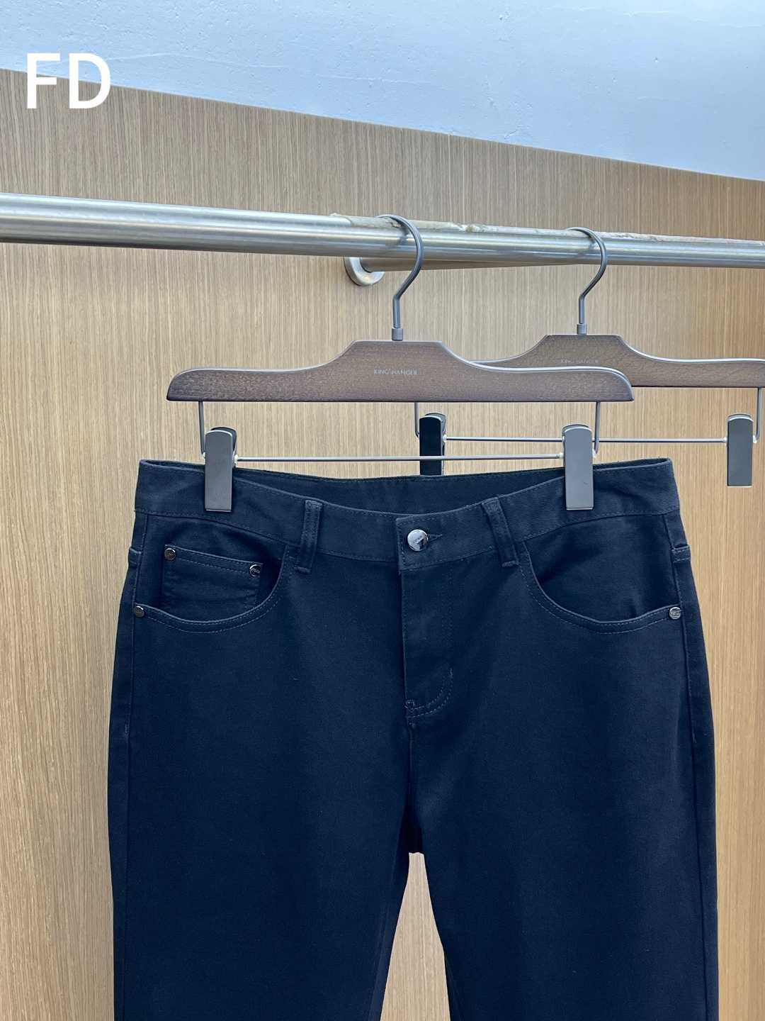 秋冬 FD 🔥🔥秋冬新品休闲牛仔裤 官网同步发售，裤身工艺设计，进口客供辅料、面料定制，代工厂出品免检！