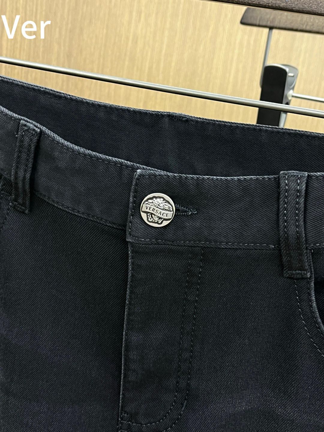 秋冬 VER 🔥🔥秋冬新品休闲牛仔裤 官网同步发售，裤身工艺设计，进口客供辅料、面料定制，代工厂出品免检