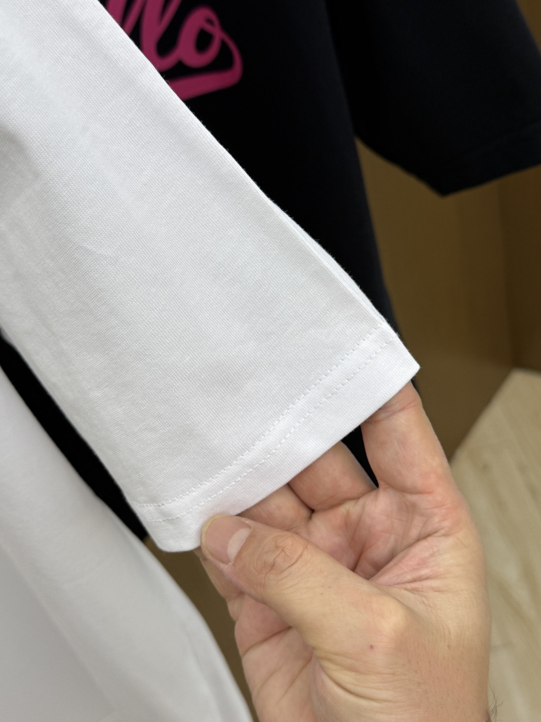 新品 BBG 🔥🔥春夏新款男女同款👫短袖圆领T恤，极具个性高级风，标志logo印花工艺设计！定制纯棉面料