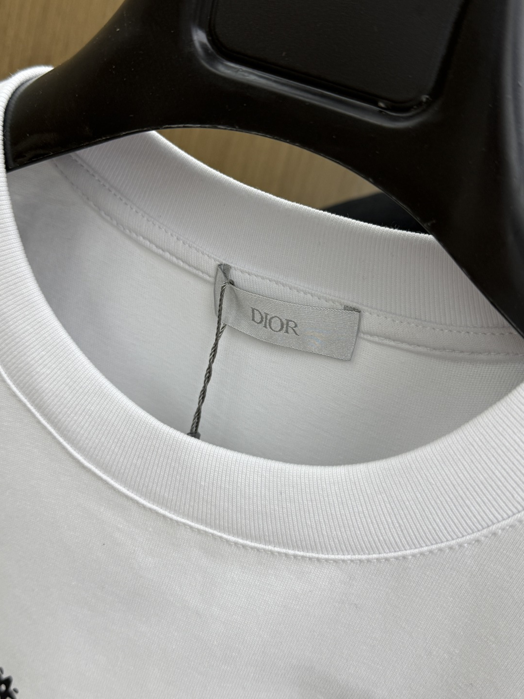 新品 CD 🔥🔥春夏新款男女同款👫短袖圆领T恤，极具个性高级风，标志logo印花工艺设计！定制纯棉面料！