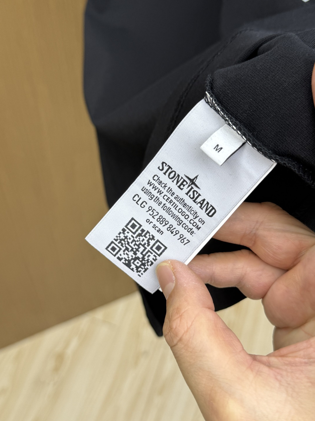 新品 石头岛🔥🔥春夏新款男女同款👫短袖圆领T恤，极具个性高级风，标志logo印花工艺设计！定制纯棉面料！