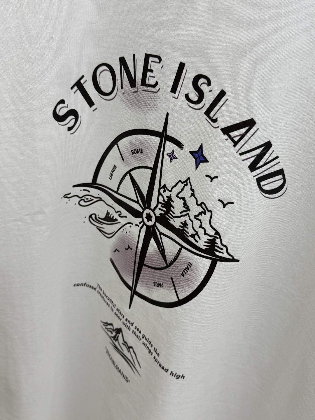 新品 石头岛🔥🔥春夏新款男女同款👫短袖圆领T恤，极具个性高级风，标志logo印花工艺设计！定制纯棉面料！