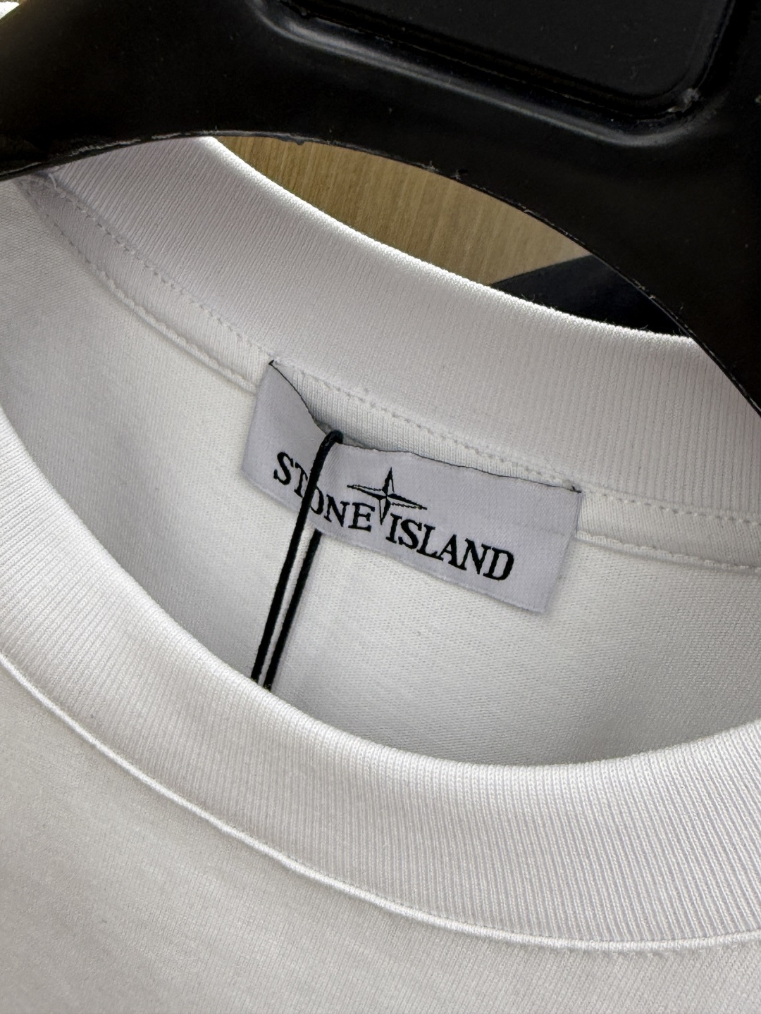 新品 石头岛🔥🔥春夏新款男女同款👫短袖圆领T恤，极具个性高级风，标志logo印花工艺设计！定制纯棉面料！