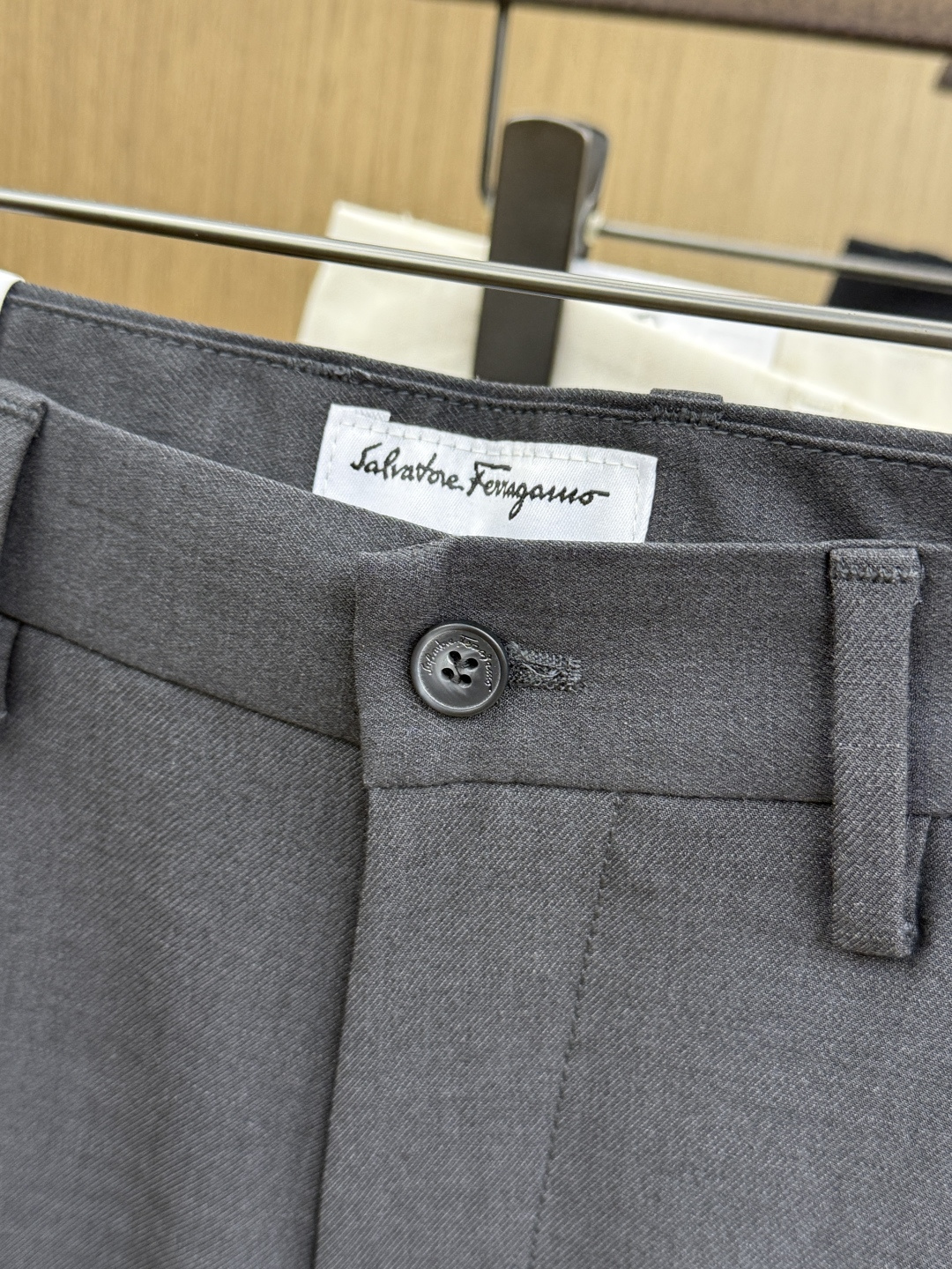 早春 FG 🔥🔥高端定制、2026早春最新款休闲西裤 柜台同步发售 原版定制复刻 客供五金辅料 原单品质
