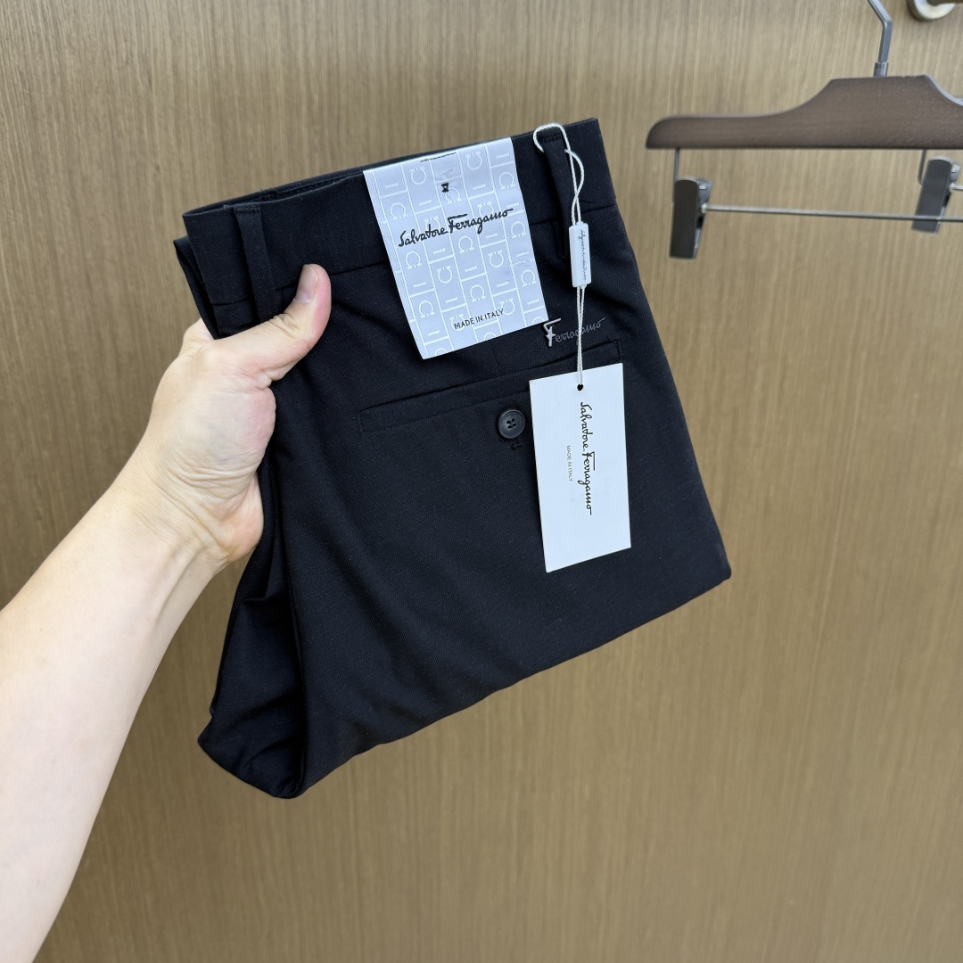 早春 FG 🔥🔥高端定制、2026早春最新款休闲西裤 柜台同步发售 原版定制复刻 客供五金辅料 原单品质