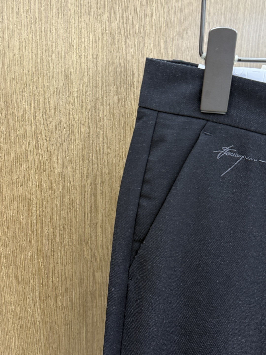 早春 FG 🔥🔥高端定制、2026早春最新款休闲西裤 柜台同步发售 原版定制复刻 客供五金辅料 原单品质