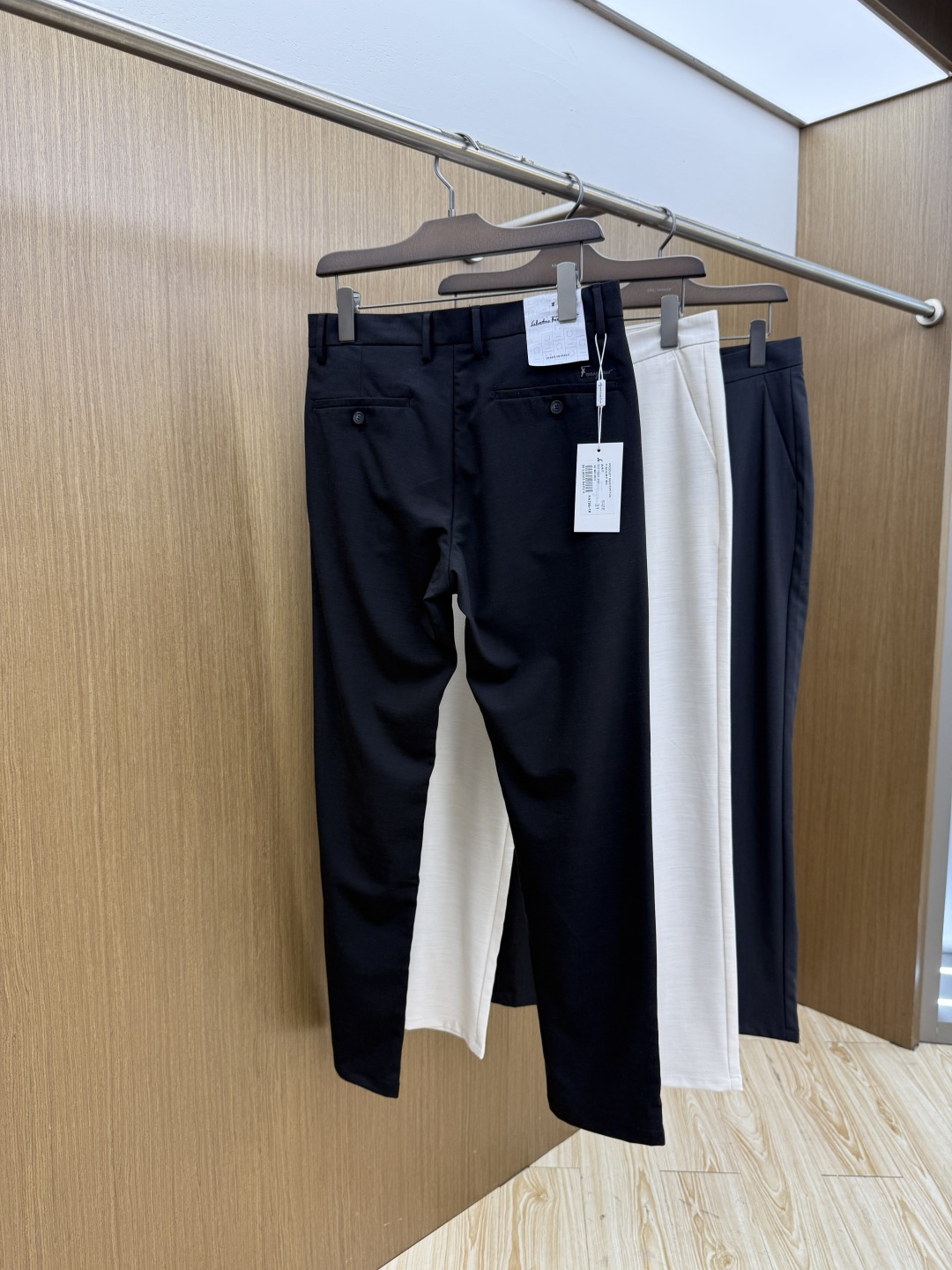 早春 FG 🔥🔥高端定制、2026早春最新款休闲西裤 柜台同步发售 原版定制复刻 客供五金辅料 原单品质