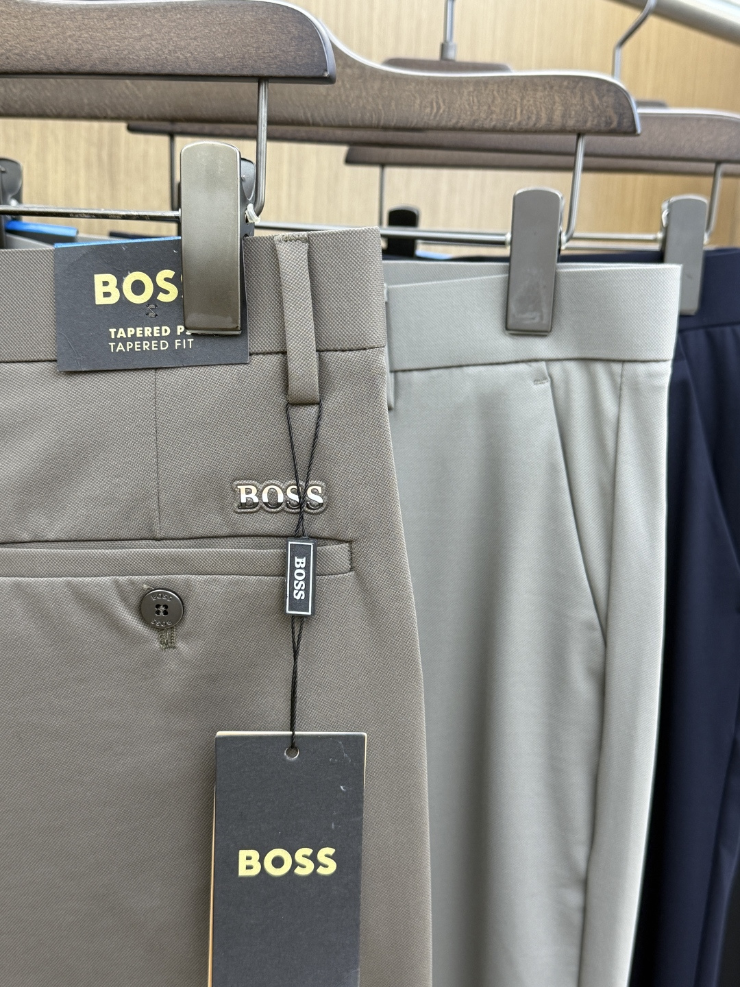 早春 BOSS 🔥🔥高端定制、2026早春最新款休闲西裤 柜台同步发售 原版定制复刻 客供五金辅料 原单