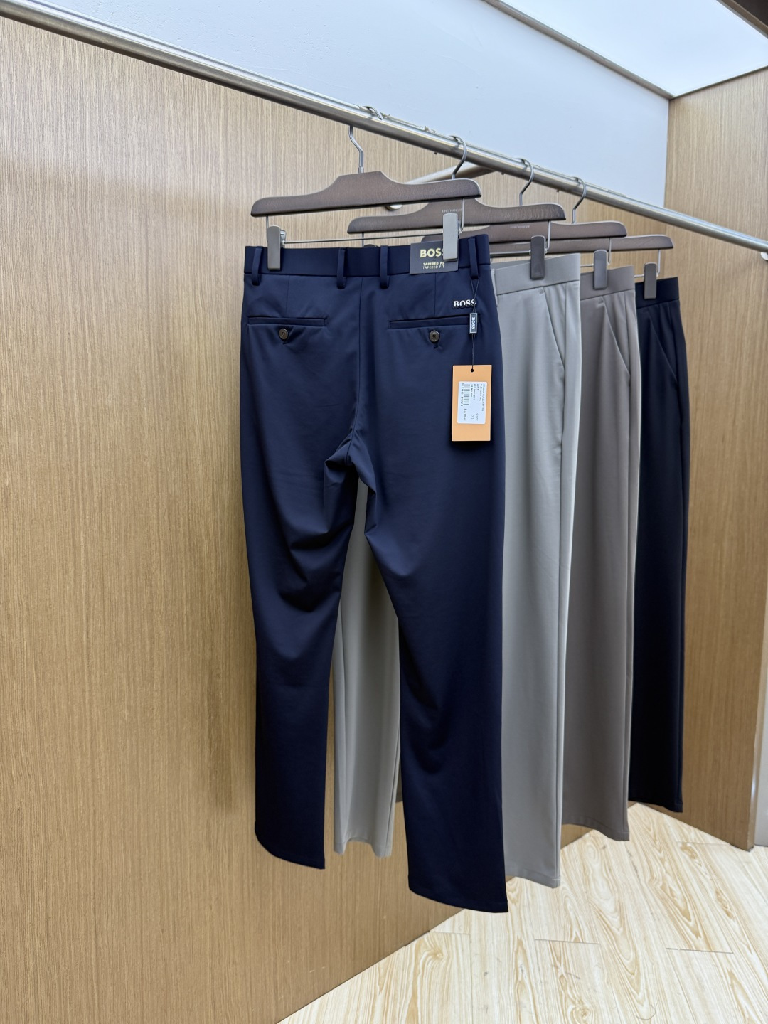 早春 Boss 🔥🔥高端定制、2026早春最新款休闲西裤 柜台同步发售 原版定制复刻 客供五金辅料 原单