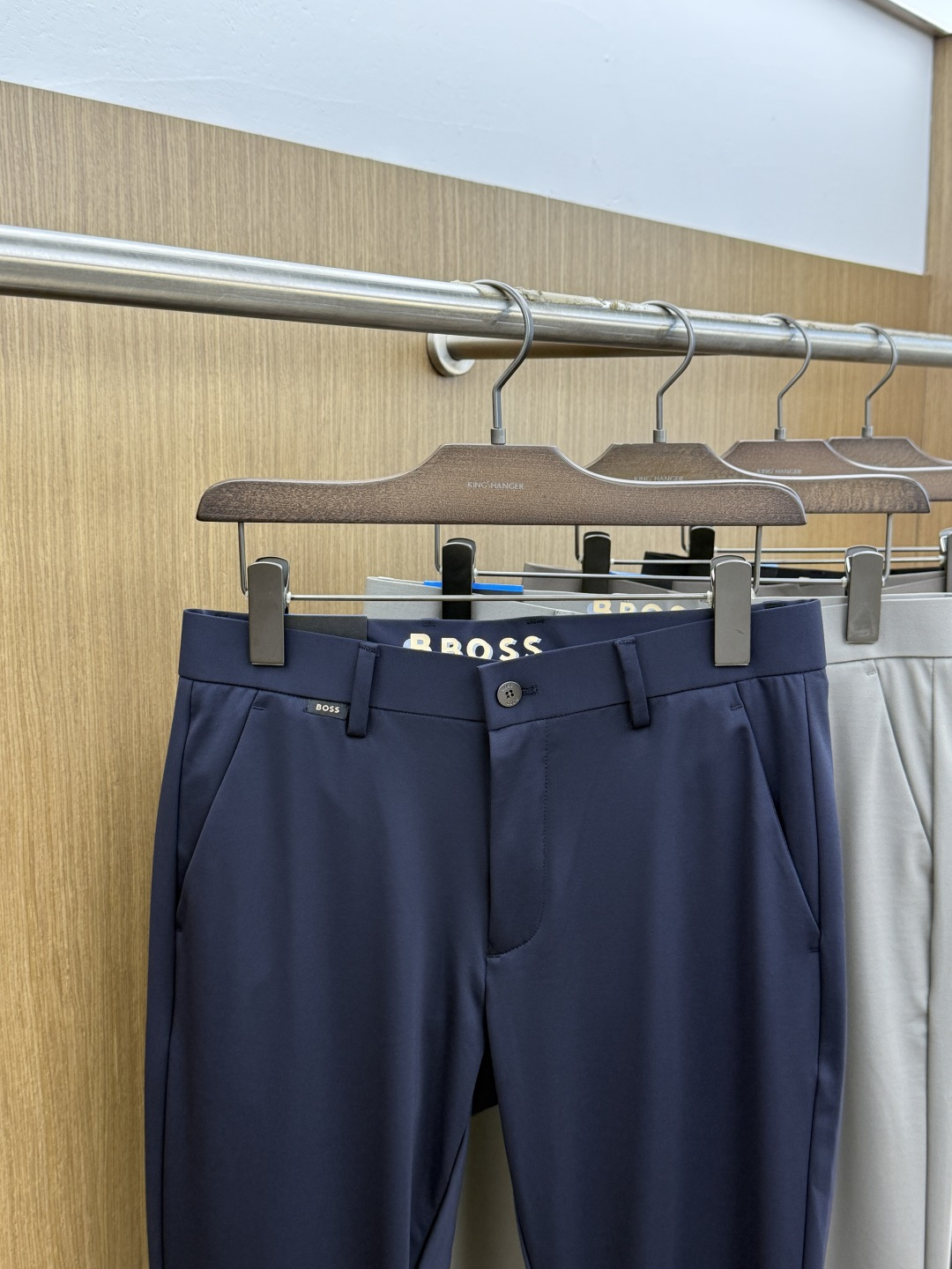 早春 Boss 🔥🔥高端定制、2026早春最新款休闲西裤 柜台同步发售 原版定制复刻 客供五金辅料 原单