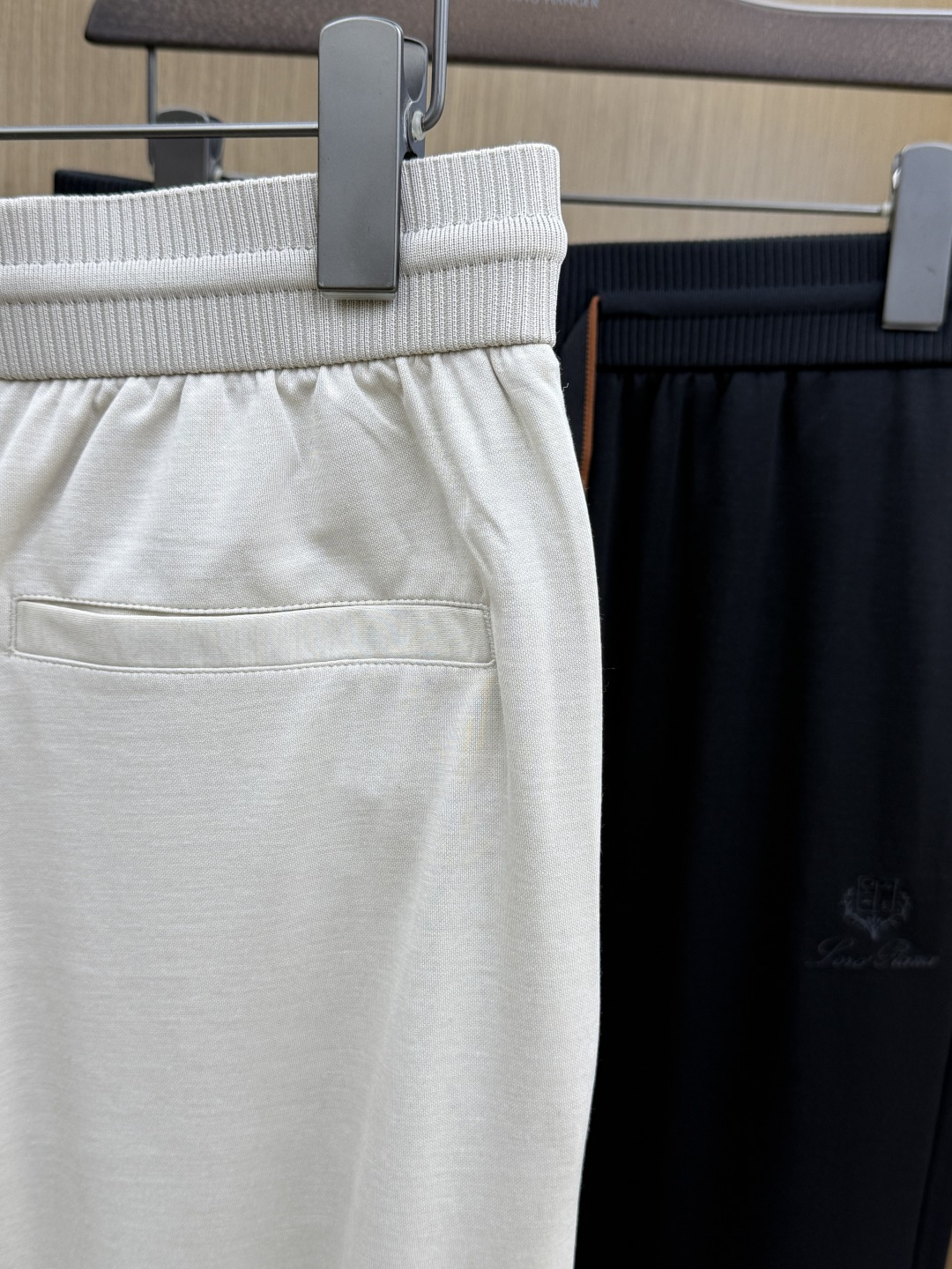 早春 Loro piana 🔥🔥高端定制 26FW春夏新款休闲裤👖 原版进口面料柔软透气挺阔有型 定制五