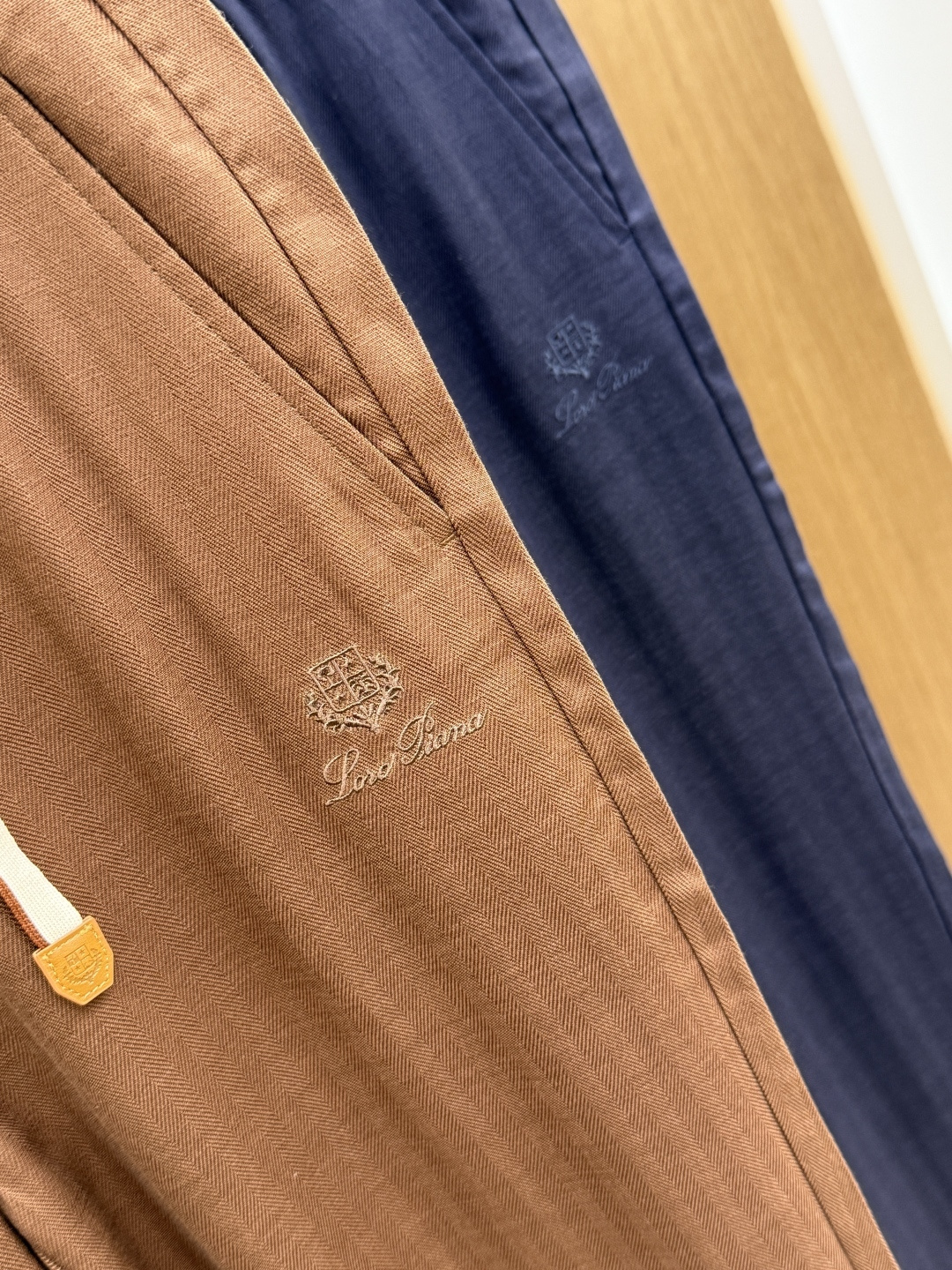 早春 Loro piana 🔥🔥高端定制 26FW春夏新款休闲裤👖 原版进口面料柔软透气挺阔有型 定制五