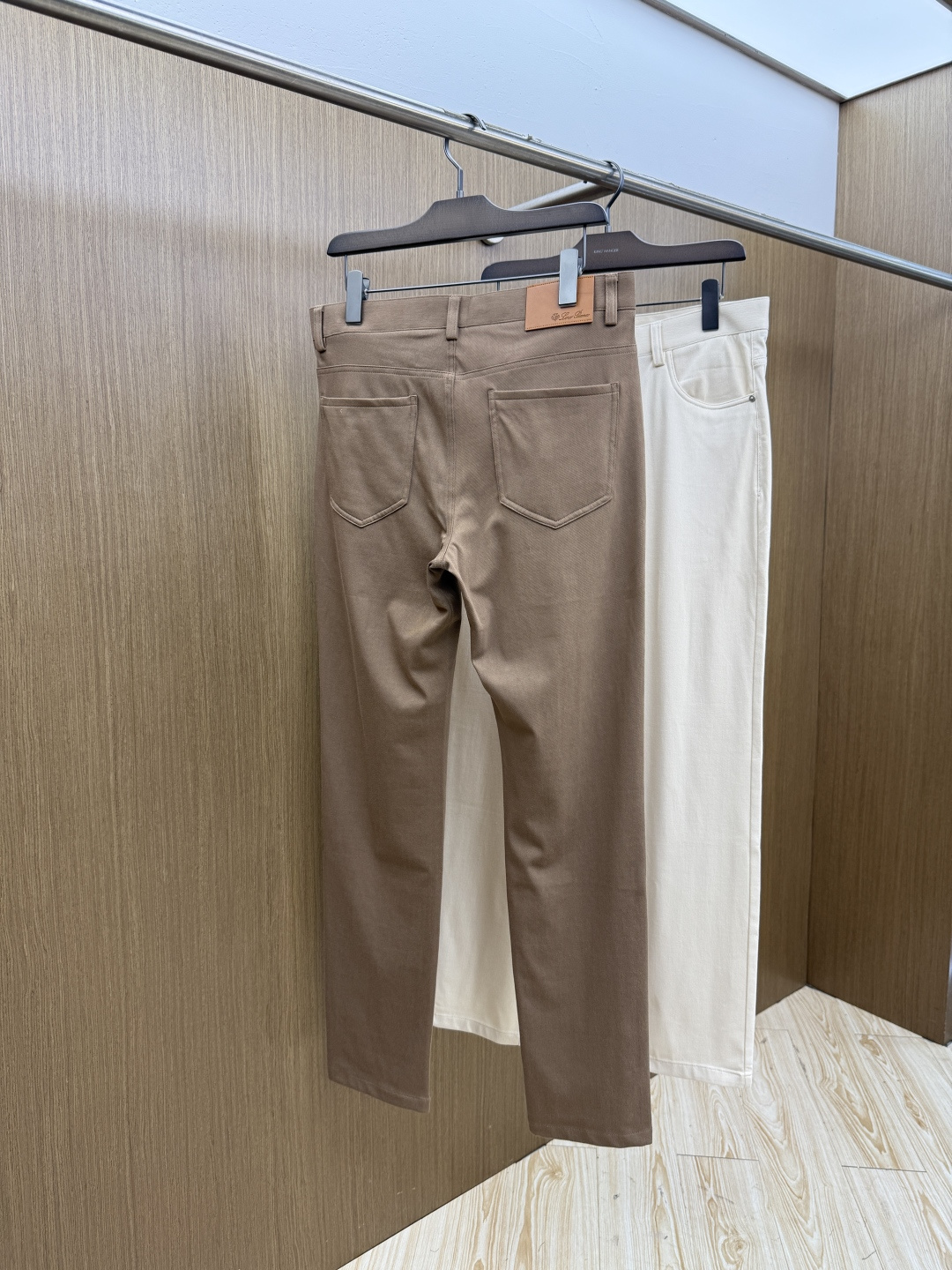 早春 Loro piana 🔥🔥高端定制 26FW春夏新款休闲裤👖 原版进口面料柔软透气挺阔有型 定制五