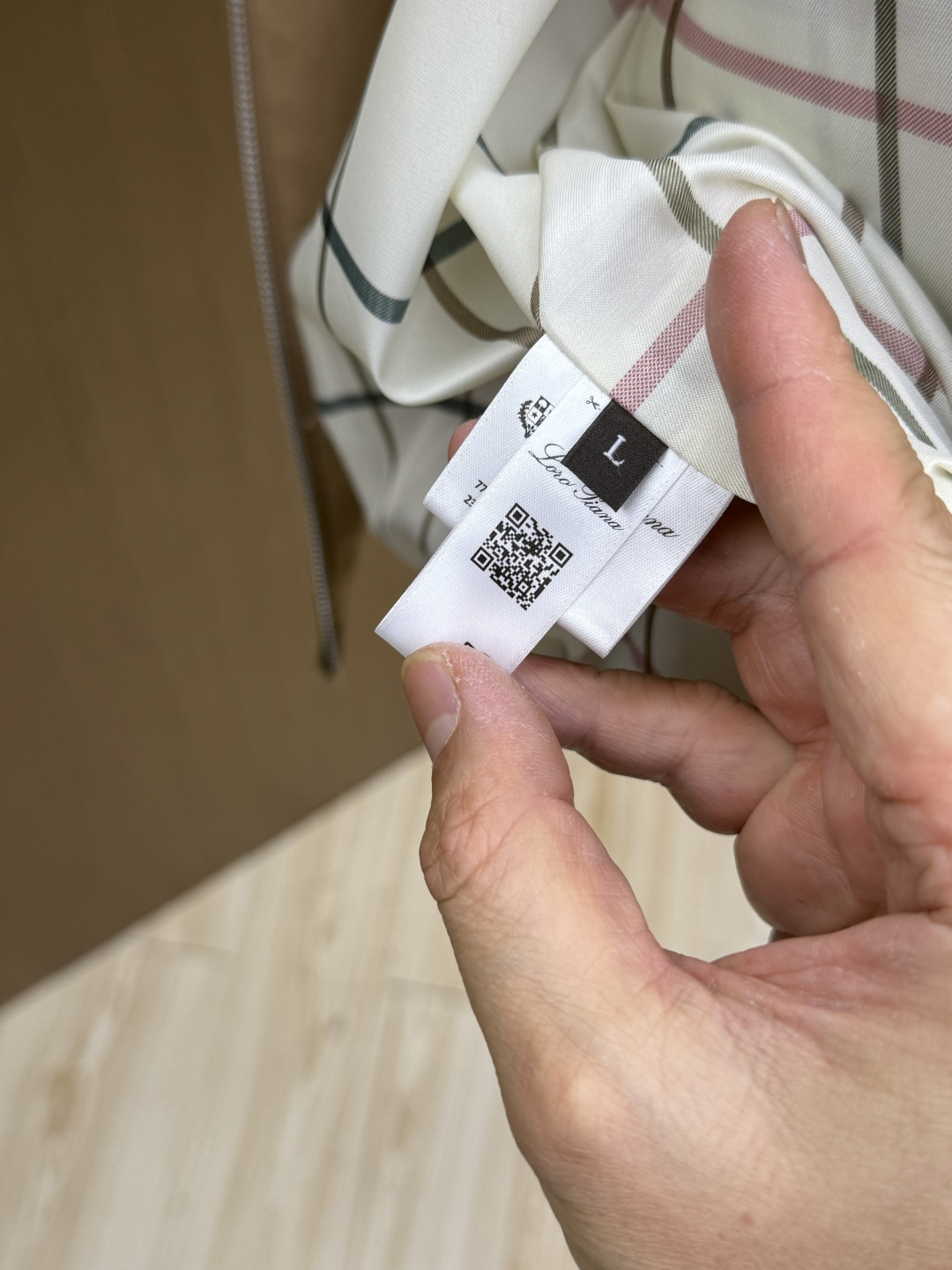 早春 Loro piana 🔥🔥高端定制 2026早春轻奢休闲马甲系列，最新时尚立领马甲外套.双侧对称字