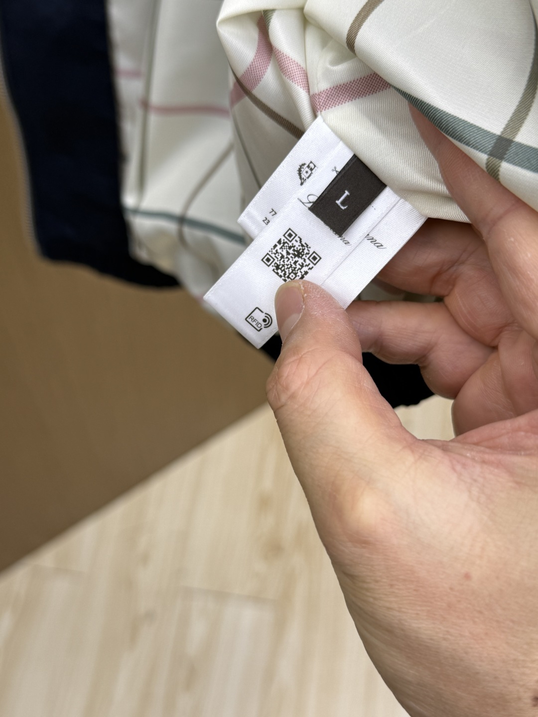 早春 Loro piana 🔥🔥高端定制 2026早春轻奢休闲马甲系列，最新时尚立领马甲外套.双侧对称字