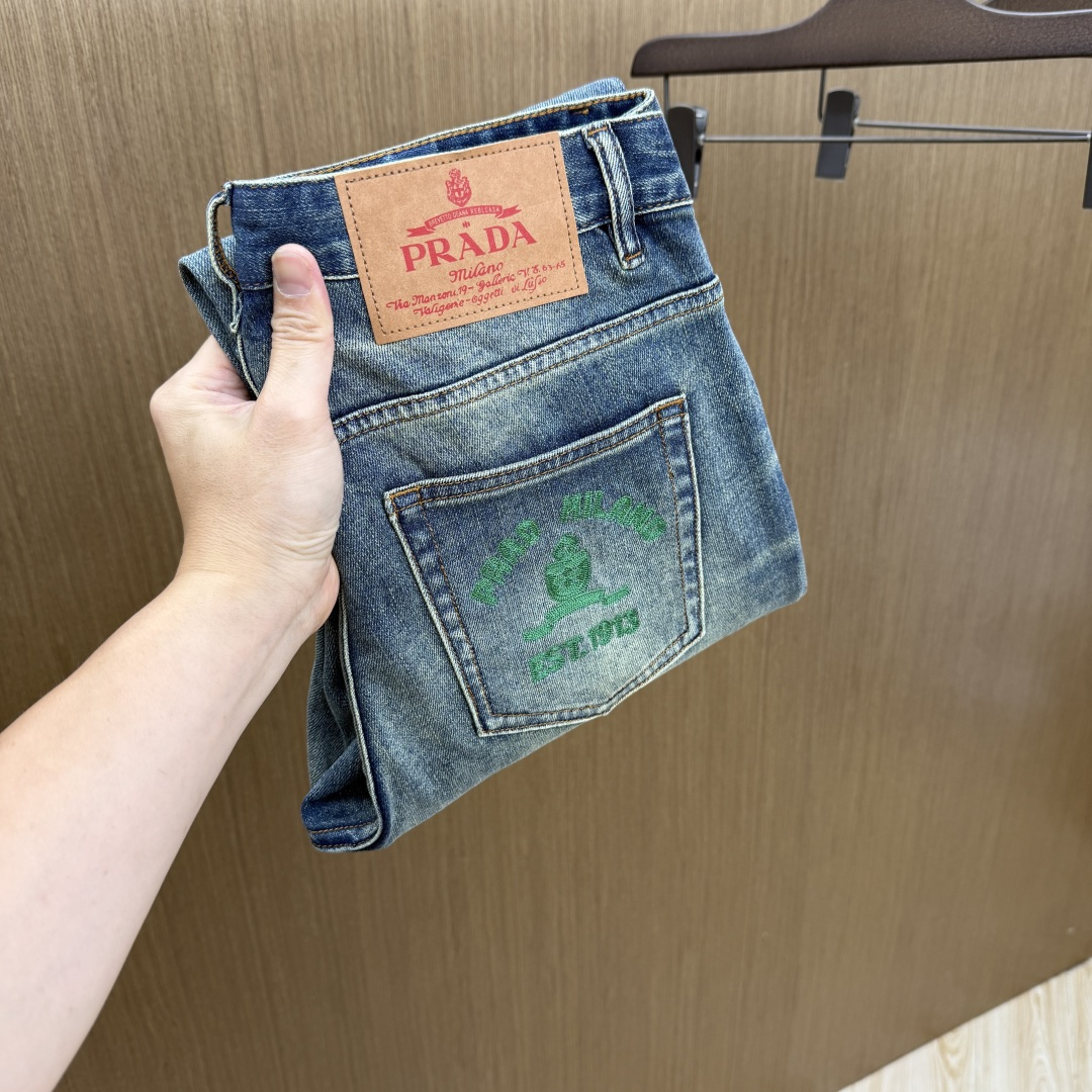 NO:745662,Early spring PD high-end customization 26SS spring and summer latest original jeans, simultaneous sale at the counter, original customized replica, customer-supplied hardware accessories, original quality, imported denim fabrics, heavy washing, fine workmanship, excellent upper body, preferred item SIZE: 29-38 no 35 37 Fzh,,jeans,19860909早春 PD 高端定制 26SS春夏最新款原单牛仔裤 柜台同步发售 原版定制复刻 客供五金辅料 原单品质 进口牛仔面料重工洗水 做工走线精细 上身绝佳,优选单品 SIZE:29-38无35 37  Fzh,,jeans,,Men's clothing