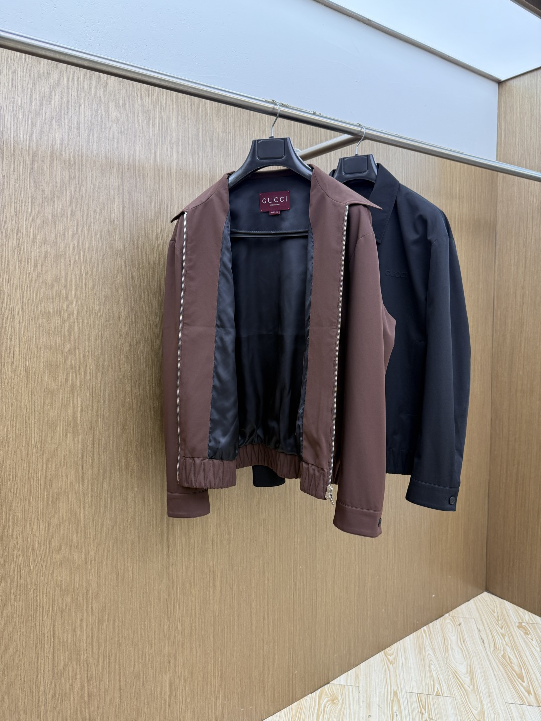 早春 GUCCI 春款2026最新款时尚设计师款夹克外套.处处细节显工艺足够的高级 结构性剪裁的设计改变