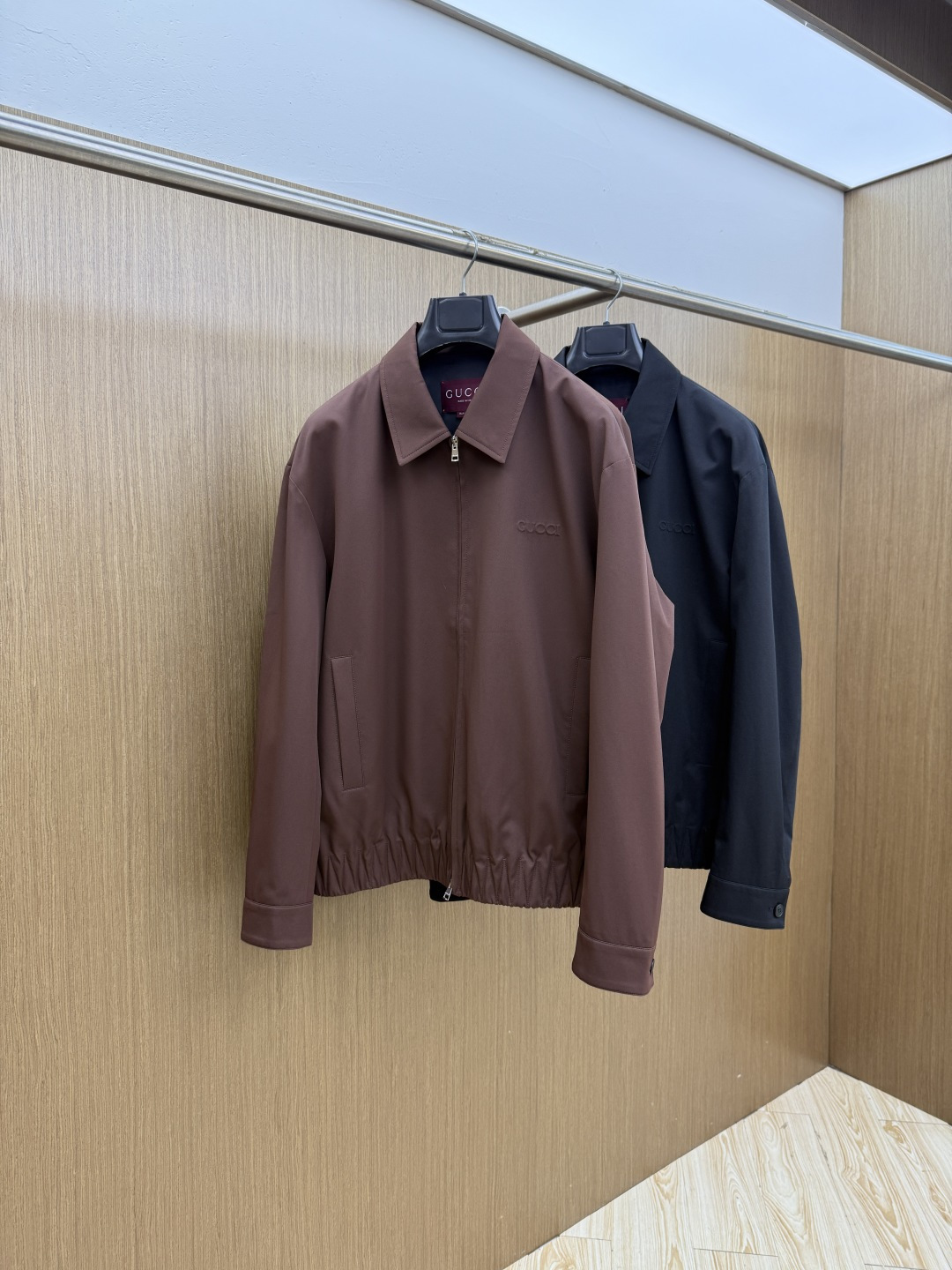 早春 GUCCI 春款2026最新款时尚设计师款夹克外套.处处细节显工艺足够的高级 结构性剪裁的设计改变