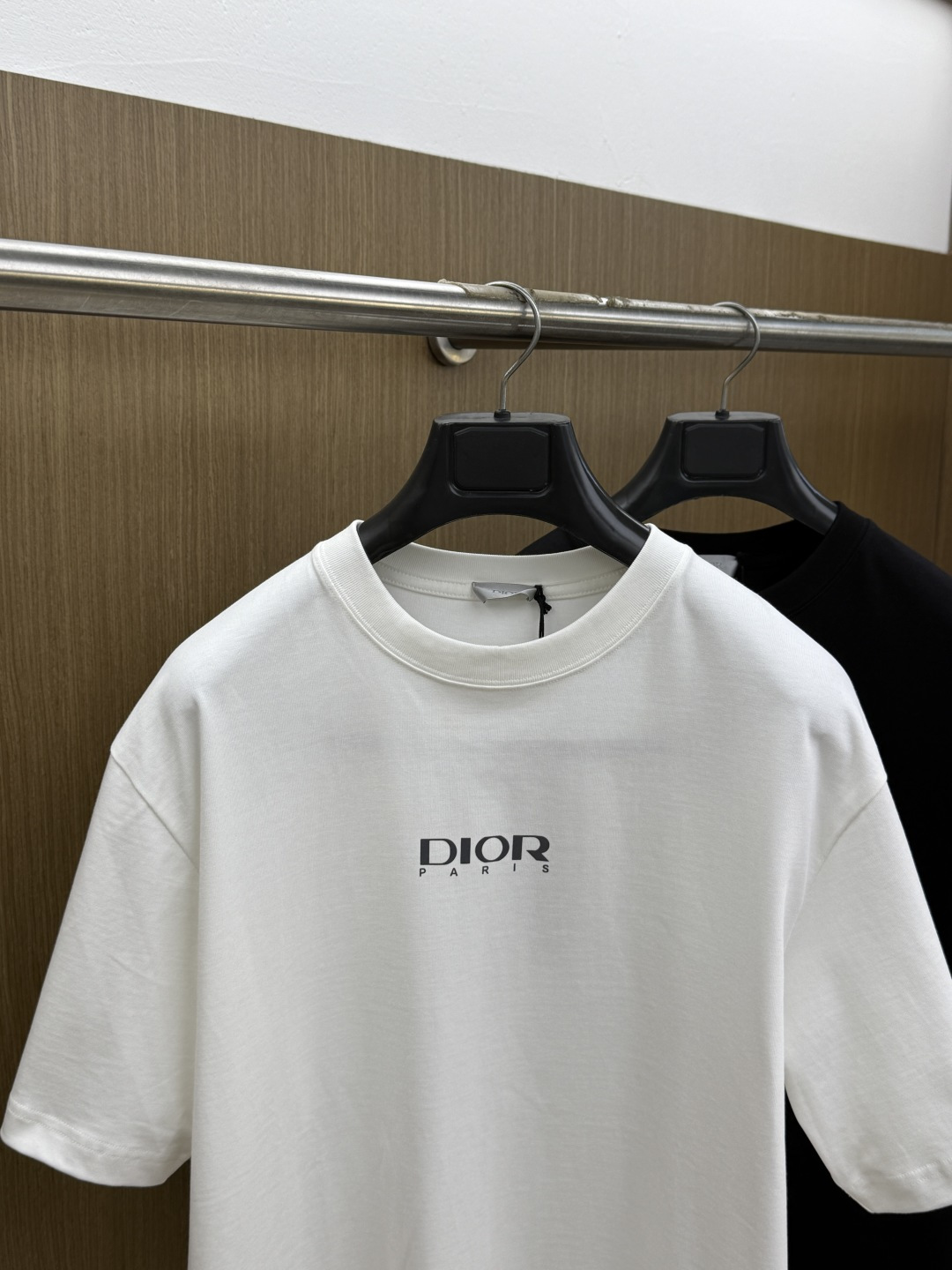 早春 CD 🔥🔥高品质 2026春夏最新款经典短袖T恤 经典标识图案logo时尚简约潮流短袖，最顶级的品