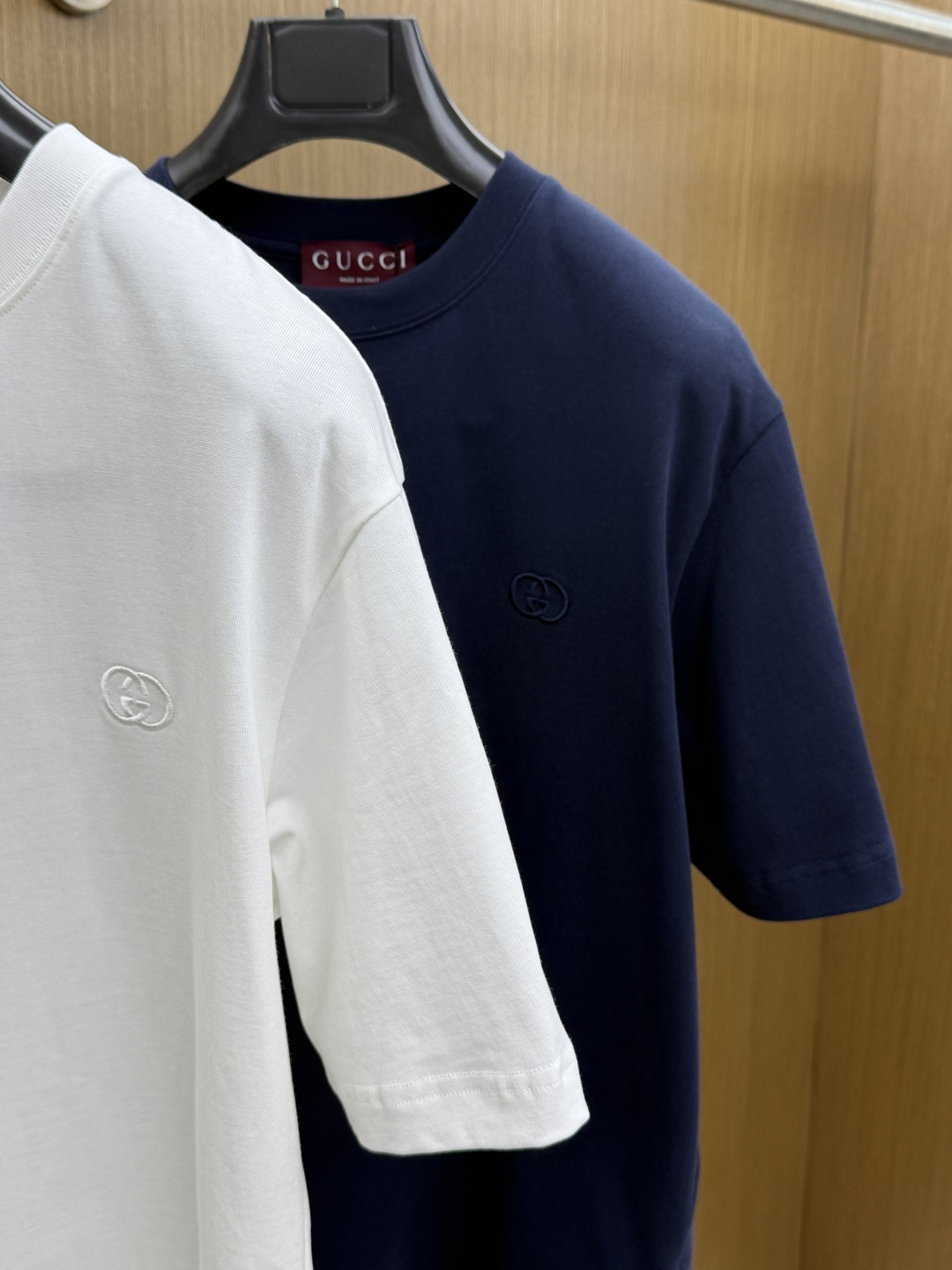 早春 Gucc 🔥🔥高品质 2026春夏最新款经典短袖T恤 经典标识图案logo时尚简约潮流短袖，最顶级