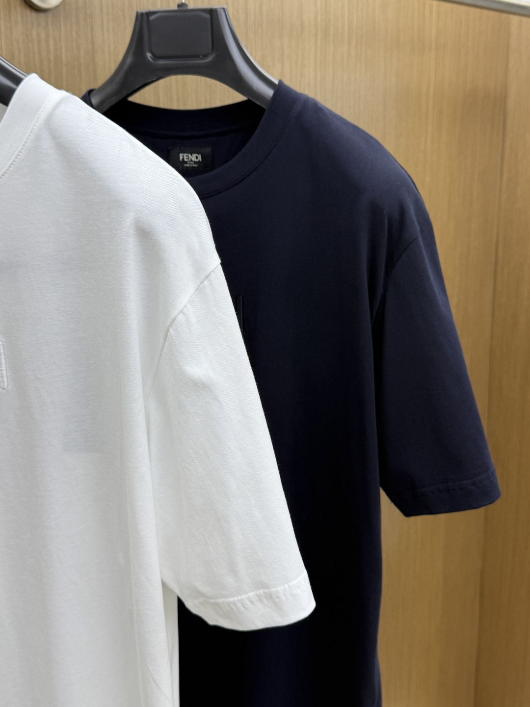早春 FD 🔥🔥高品质 2026春夏最新款经典短袖T恤 经典标识图案logo时尚简约潮流短袖，最顶级的品