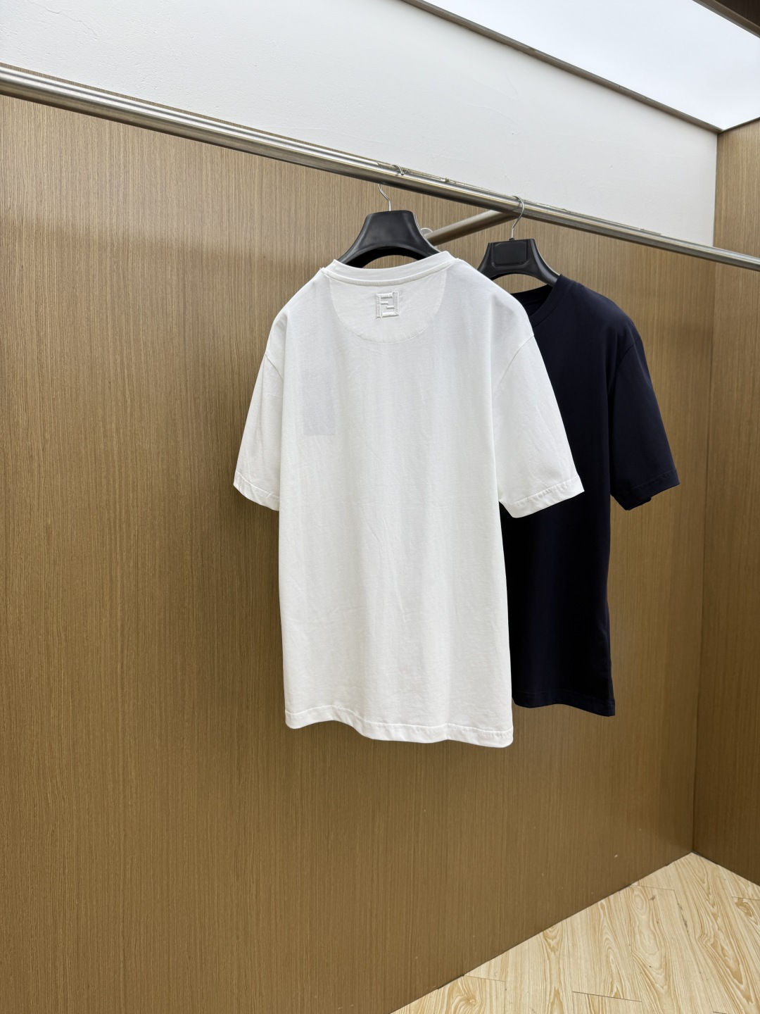 早春 FD 🔥🔥高品质 2026春夏最新款经典短袖T恤 经典标识图案logo时尚简约潮流短袖，最顶级的品