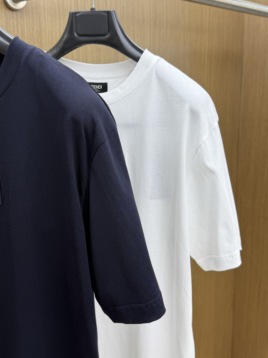 早春 FD 🔥🔥高品质 2026春夏最新款经典短袖T恤 经典标识图案logo时尚简约潮流短袖，最顶级的品