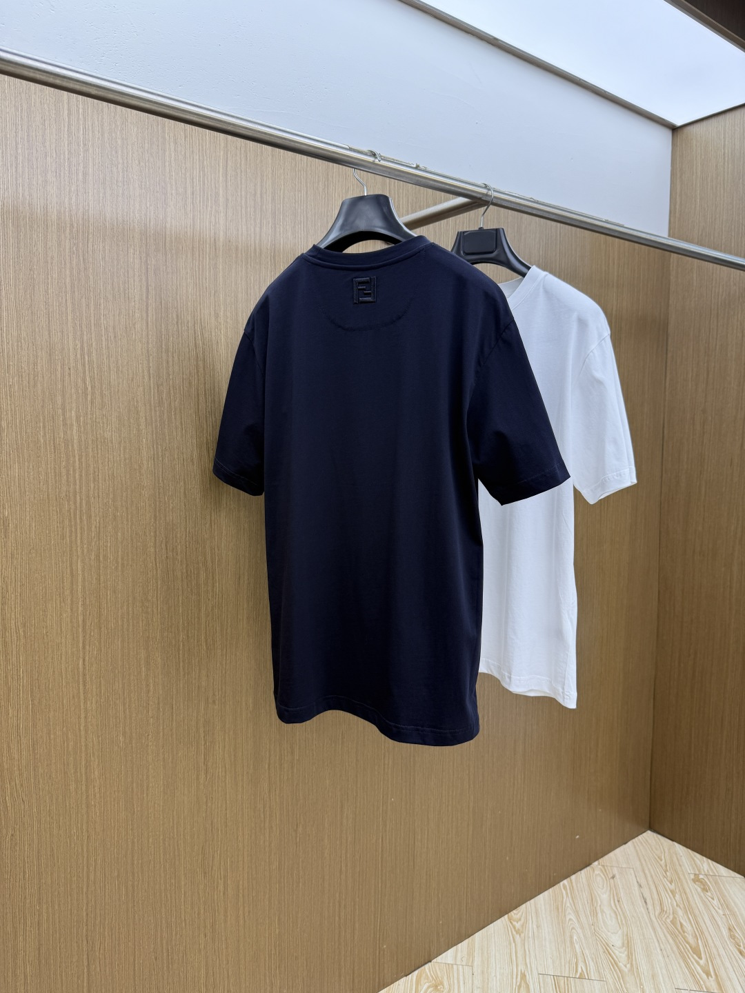 早春 FD 🔥🔥高品质 2026春夏最新款经典短袖T恤 经典标识图案logo时尚简约潮流短袖，最顶级的品