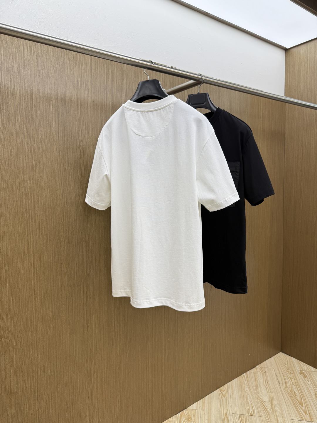 早春 PD 🔥🔥高品质 2026春夏最新款经典短袖T恤 经典标识图案logo时尚简约潮流短袖，最顶级的品