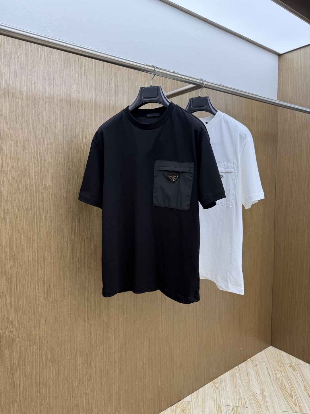 早春 PD 🔥🔥高品质 2026春夏最新款经典短袖T恤 经典标识图案logo时尚简约潮流短袖，最顶级的品