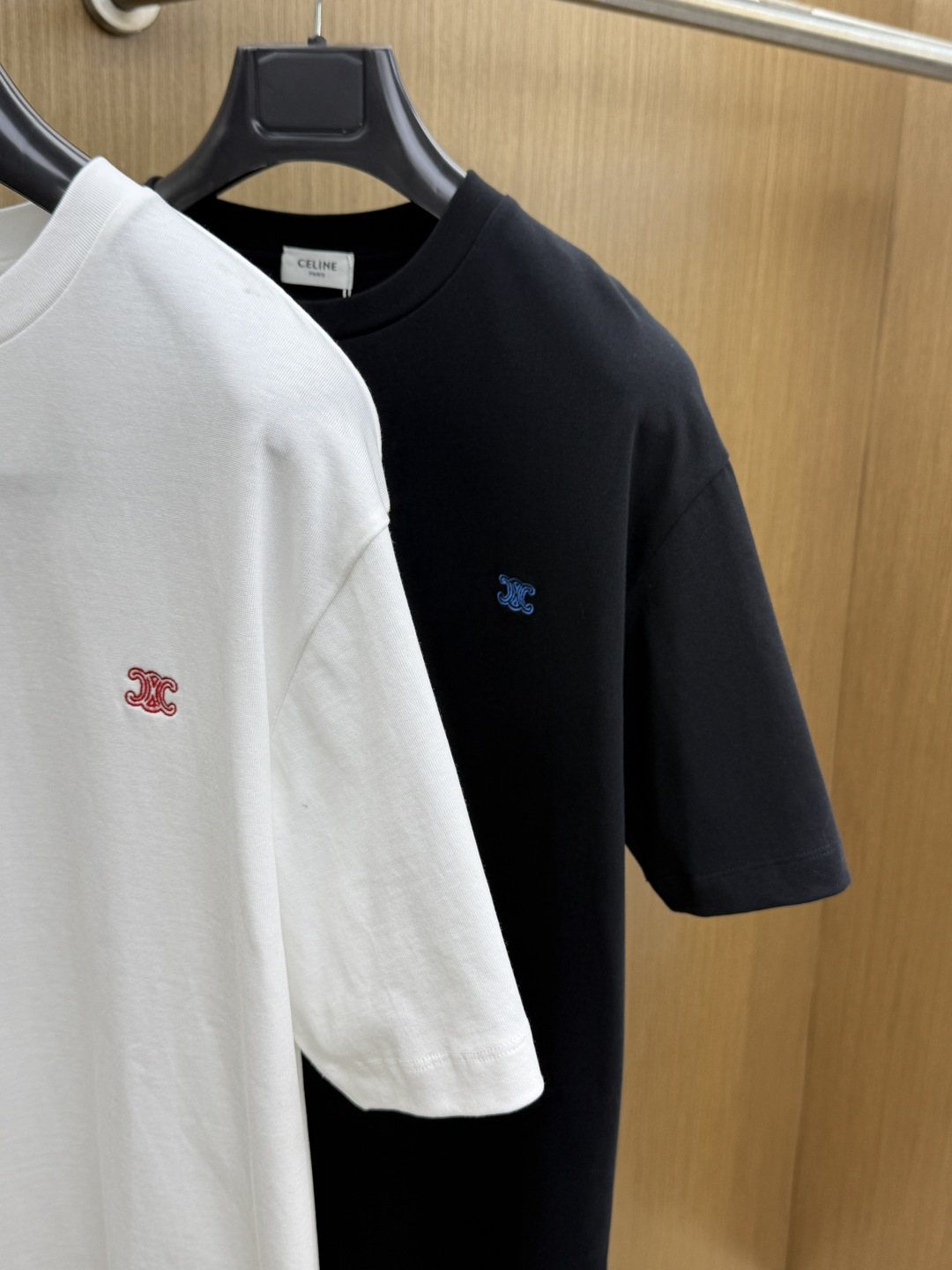 早春 CELINE 🔥🔥高品质 2026春夏最新款经典短袖T恤 经典标识图案logo时尚简约潮流短袖，最