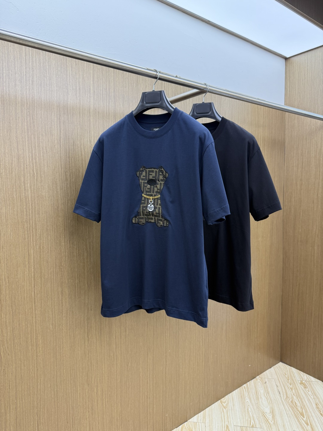 早春 FD 🔥🔥高品质 2026春夏最新款经典短袖T恤 经典标识图案logo时尚简约潮流短袖，最顶级的品