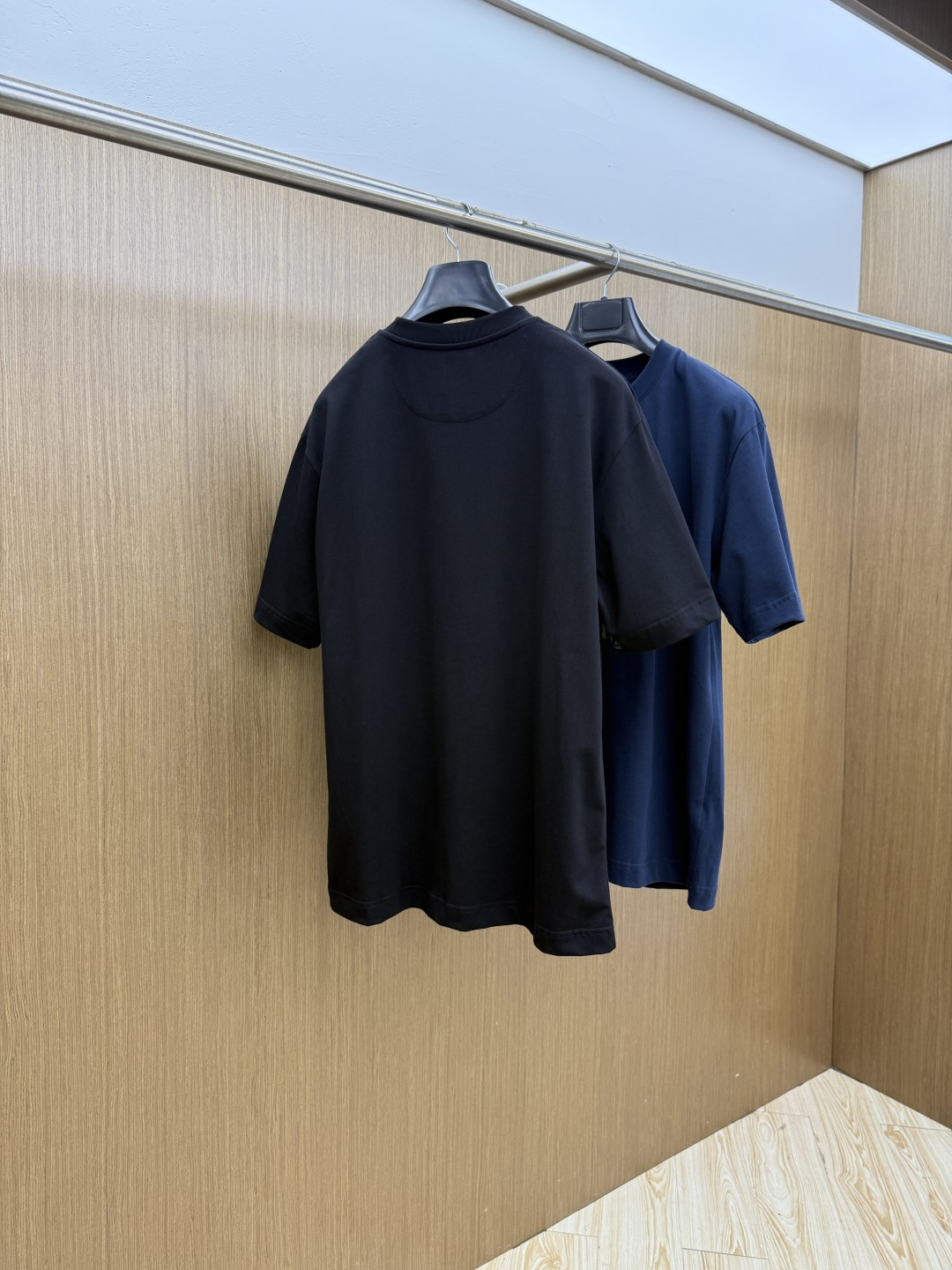 早春 FD 🔥🔥高品质 2026春夏最新款经典短袖T恤 经典标识图案logo时尚简约潮流短袖，最顶级的品