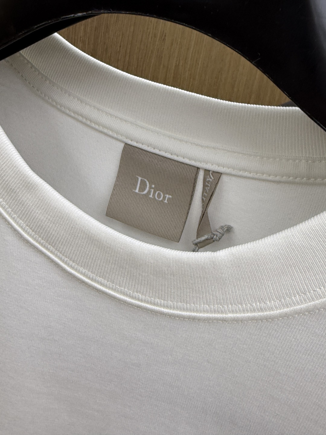 早春 CD 🔥🔥高品质 2026春夏最新款经典短袖T恤 经典标识图案logo时尚简约潮流短袖，最顶级的品